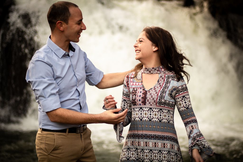 Couple session by travel photographer in natural outdoor setting