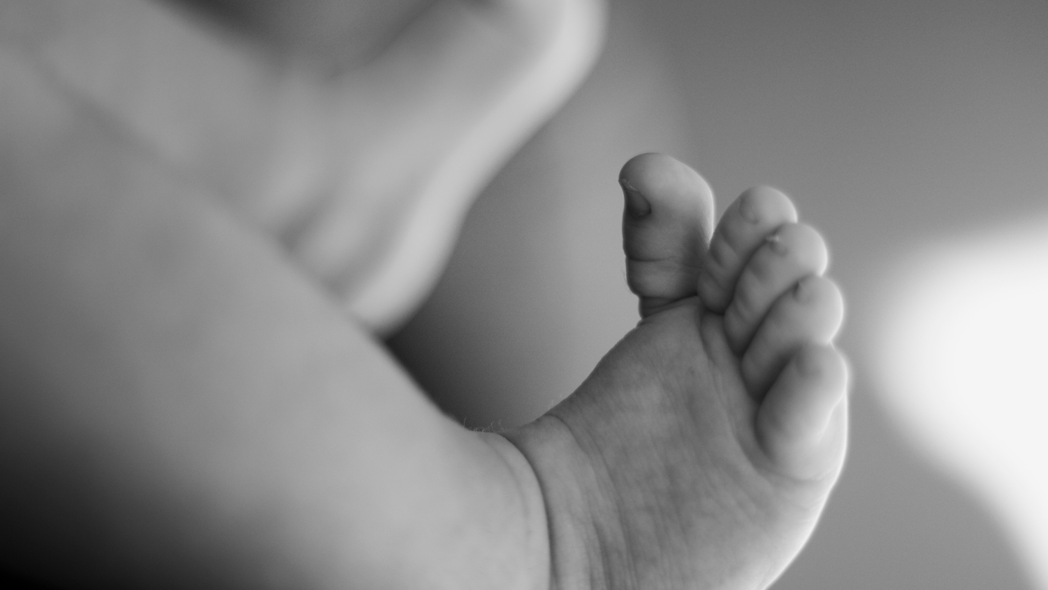 Newborn photography by professional photographer in Pretoria