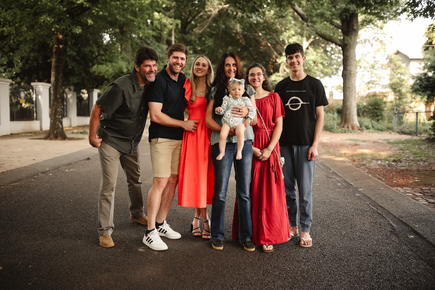 Outdoor family shoot by travel photographer in Gauteng