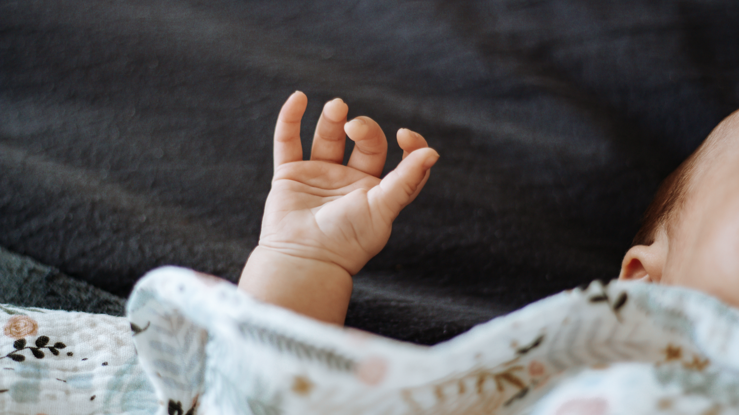 Newborn photography by professional photographer in Pretoria