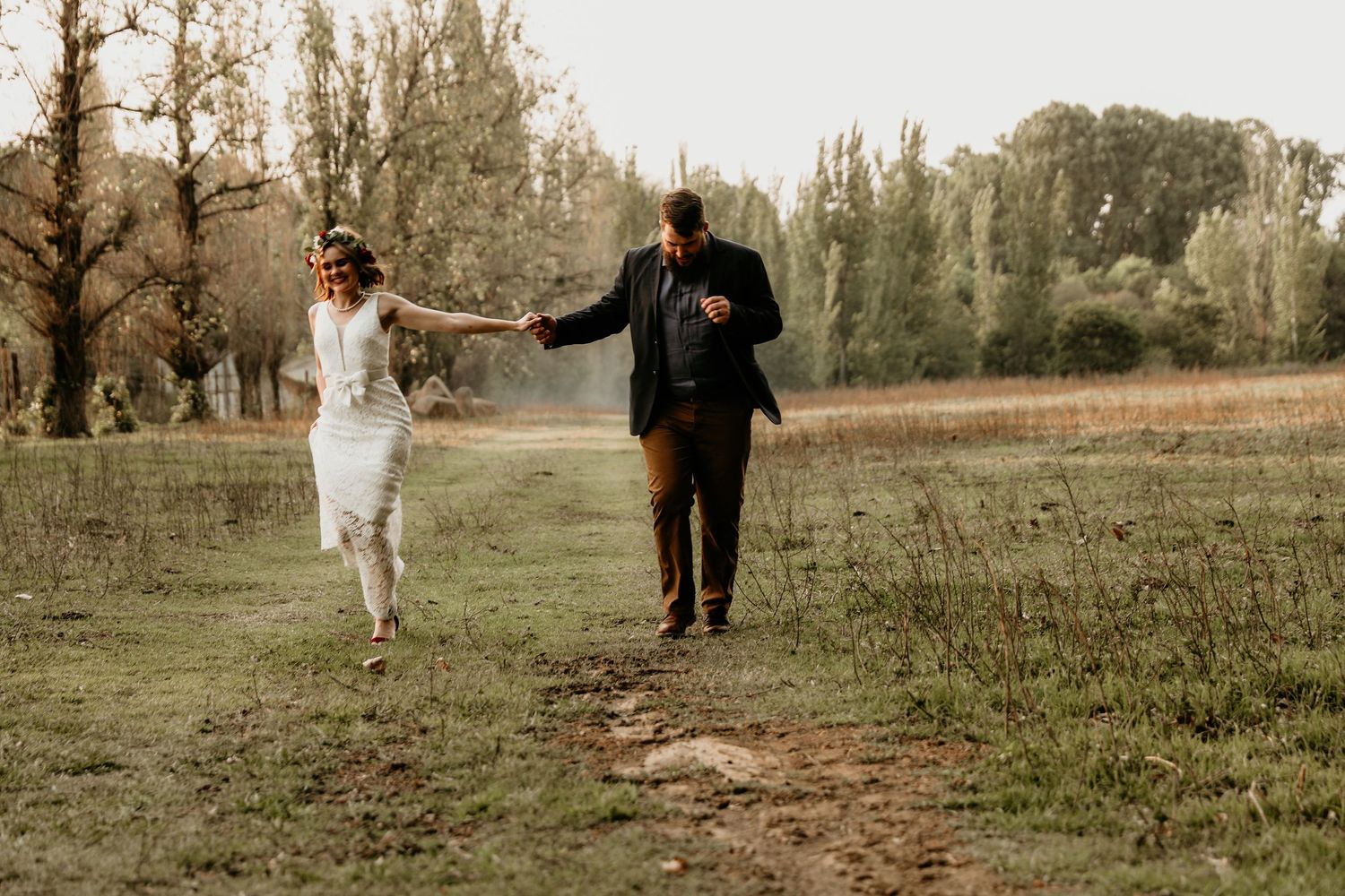 Wedding photographer in Pretoria capturing romantic ceremony moments