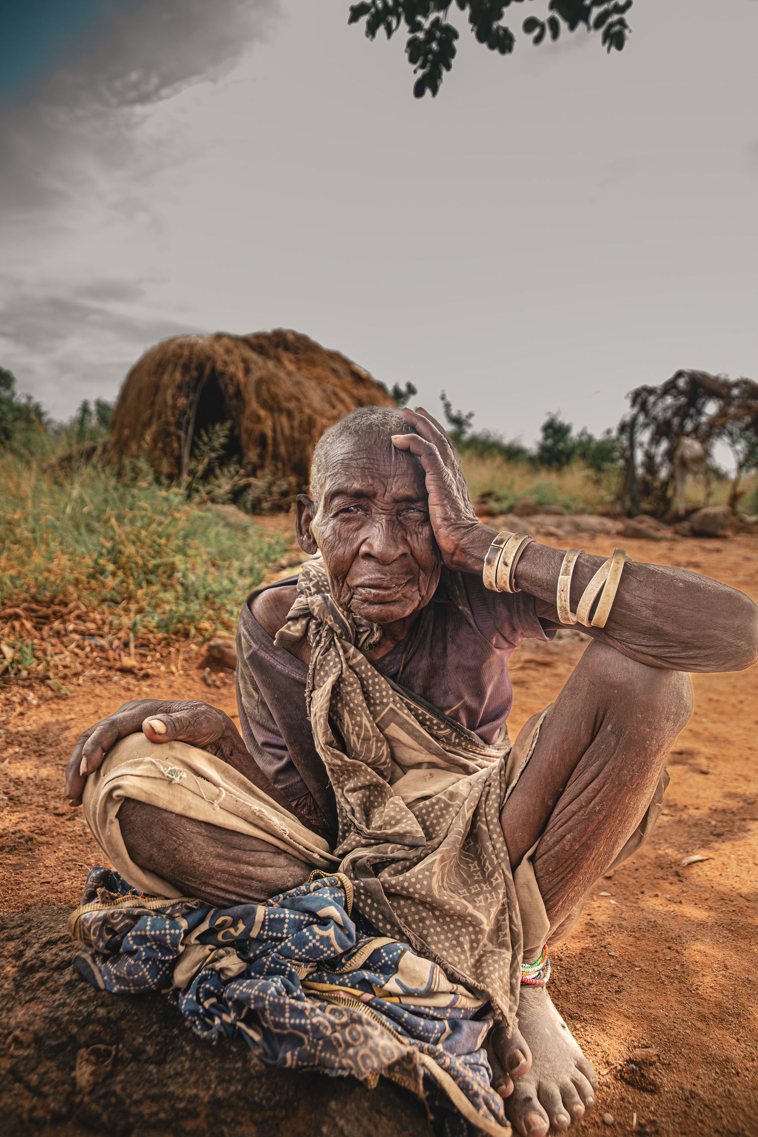 old woman in the hadzabe clan