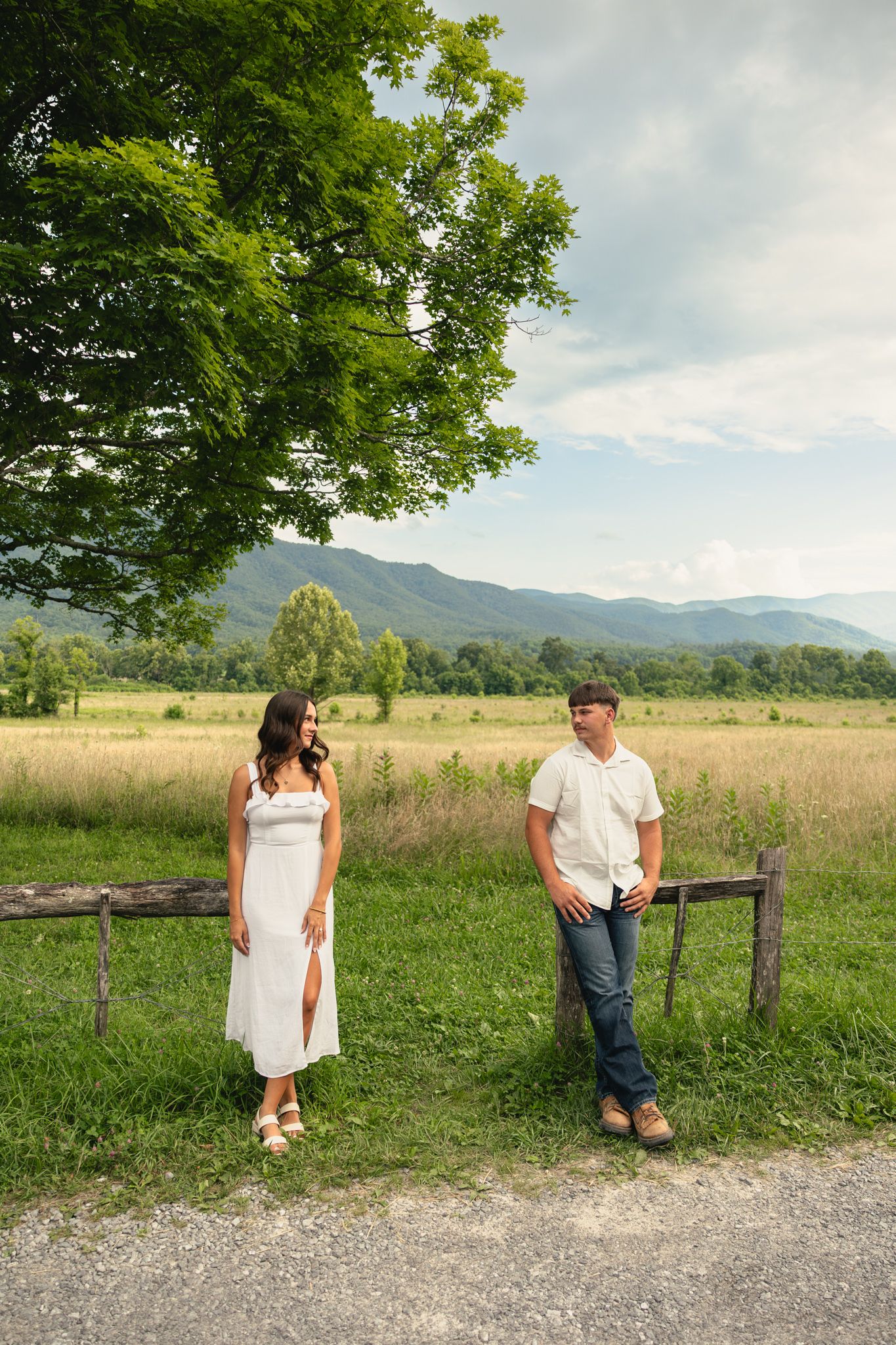 cades cove engagement photographer