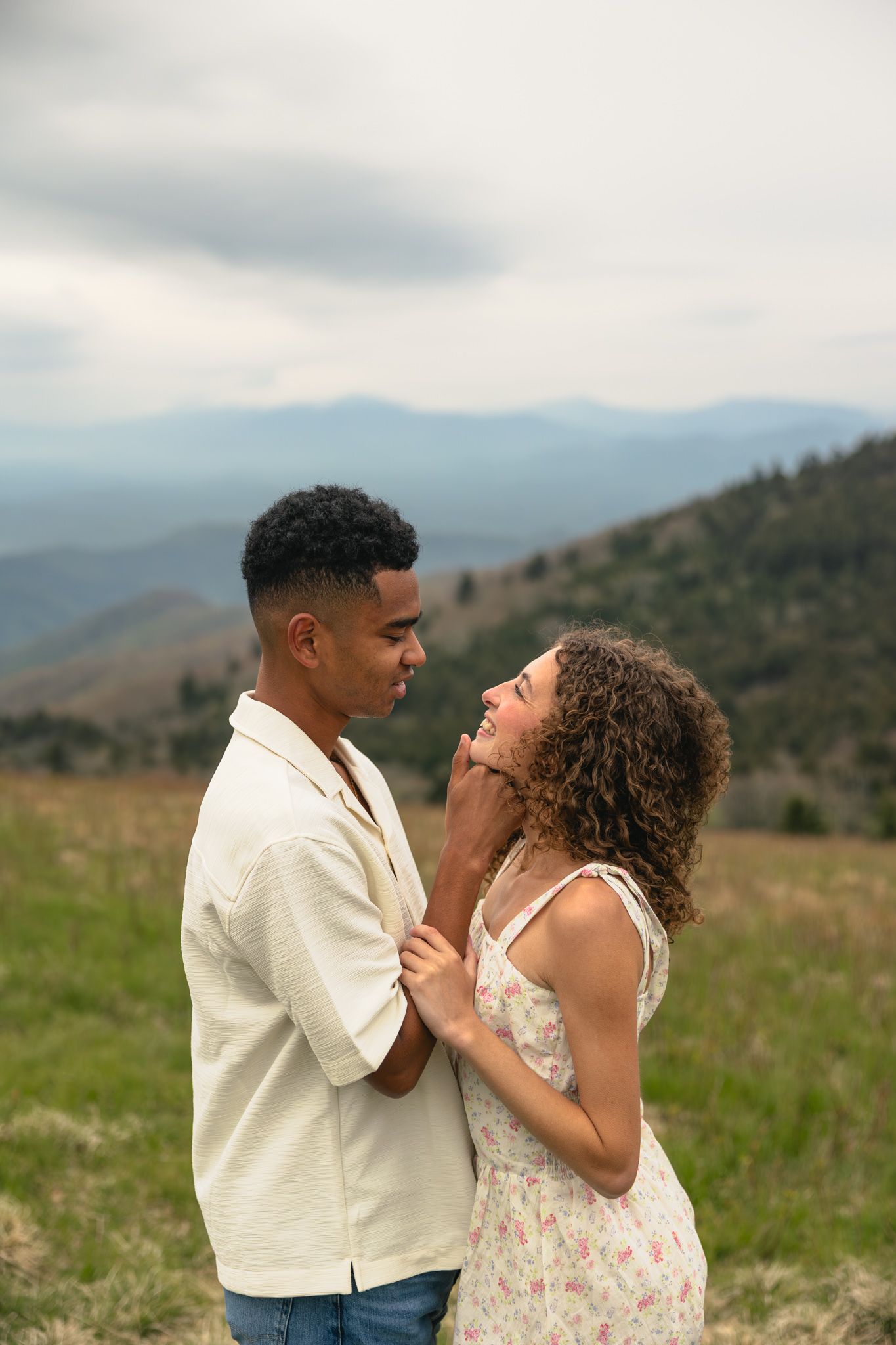 East Tennessee mountain couples photos