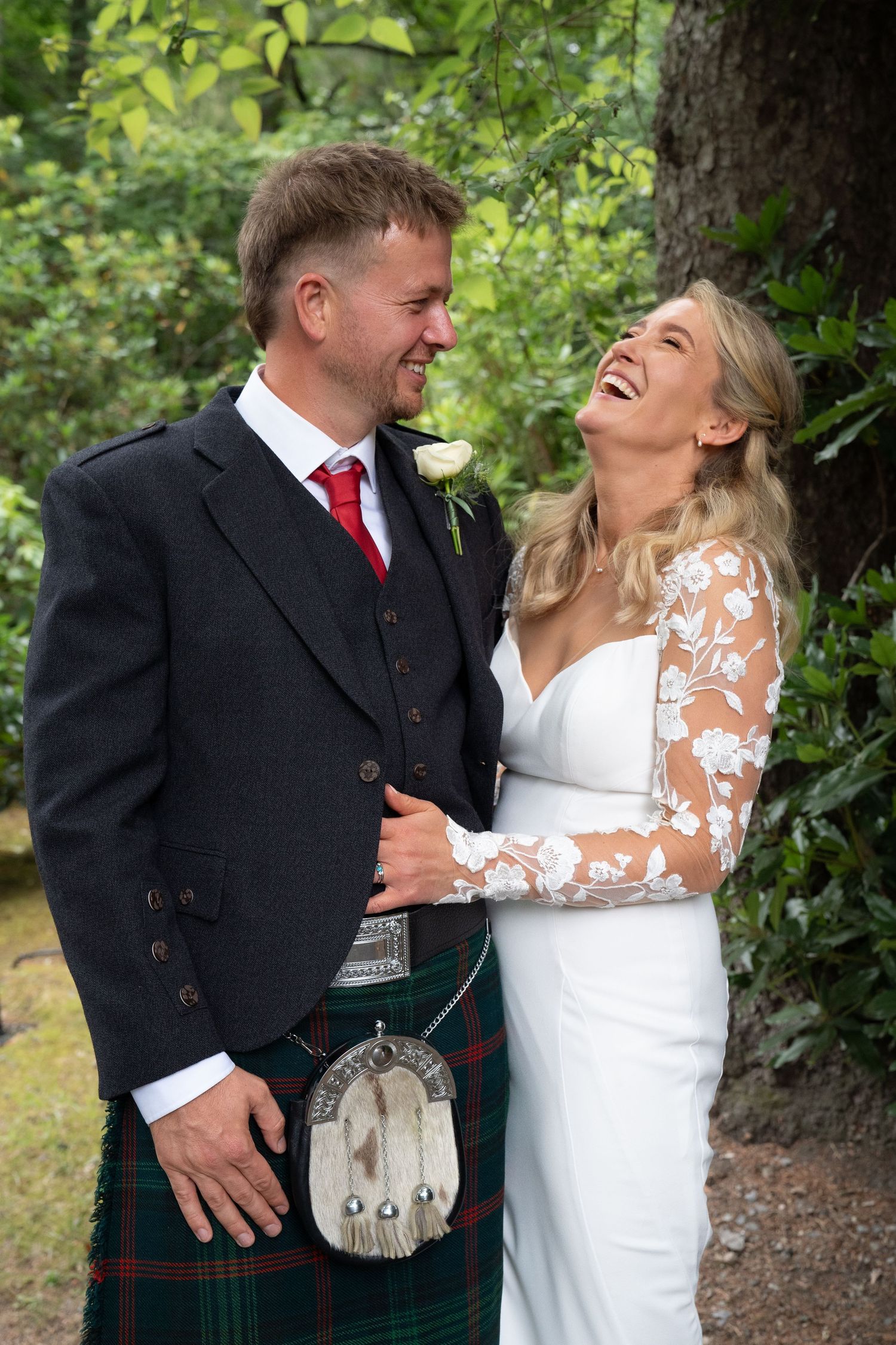 Wedding at Loch Ness Country House Hotel, Scottish Highlands