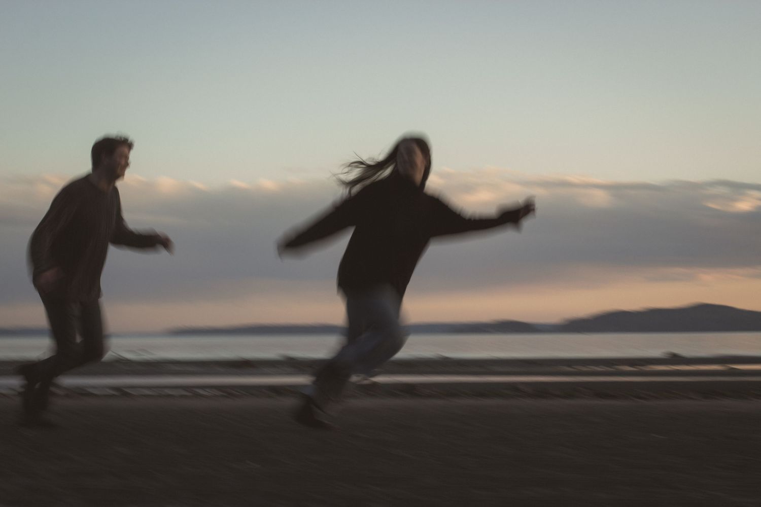 engagement photographer in seattle, washington
