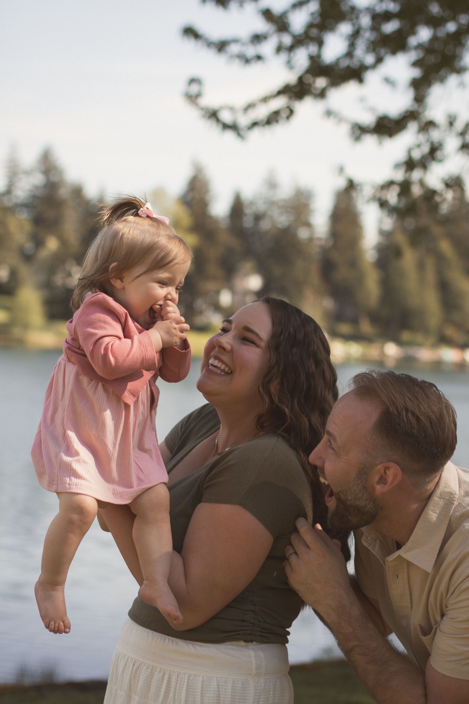 family photographer in redmond, washington