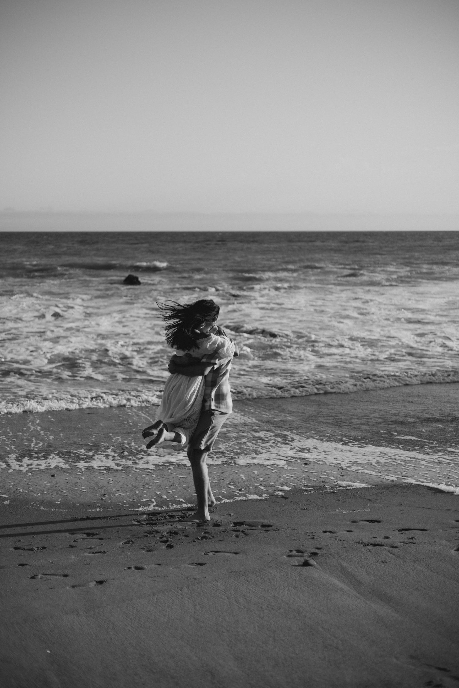 Black and white wedding portrait — timeless elegance and pure emotions.