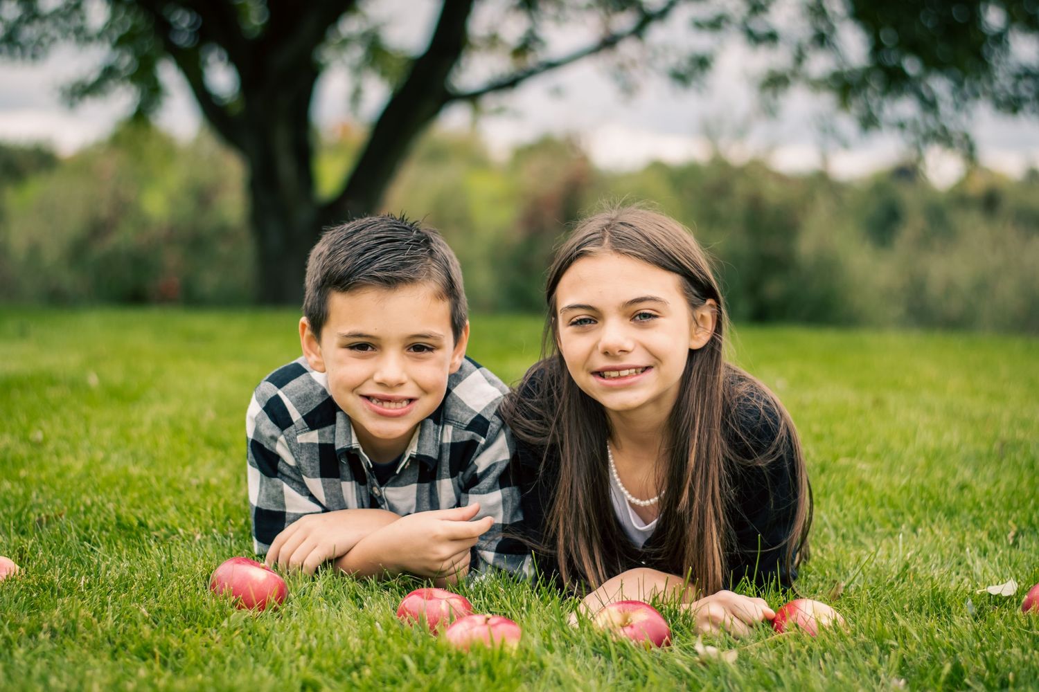 two children, family photo shoot