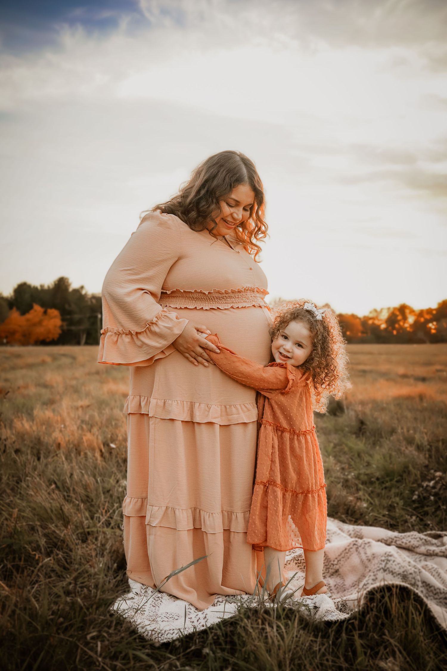 Maternity photography in Rochester NY