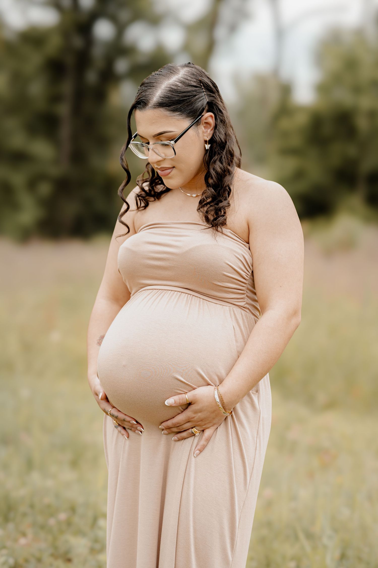Maternity photography in Rochester NY
