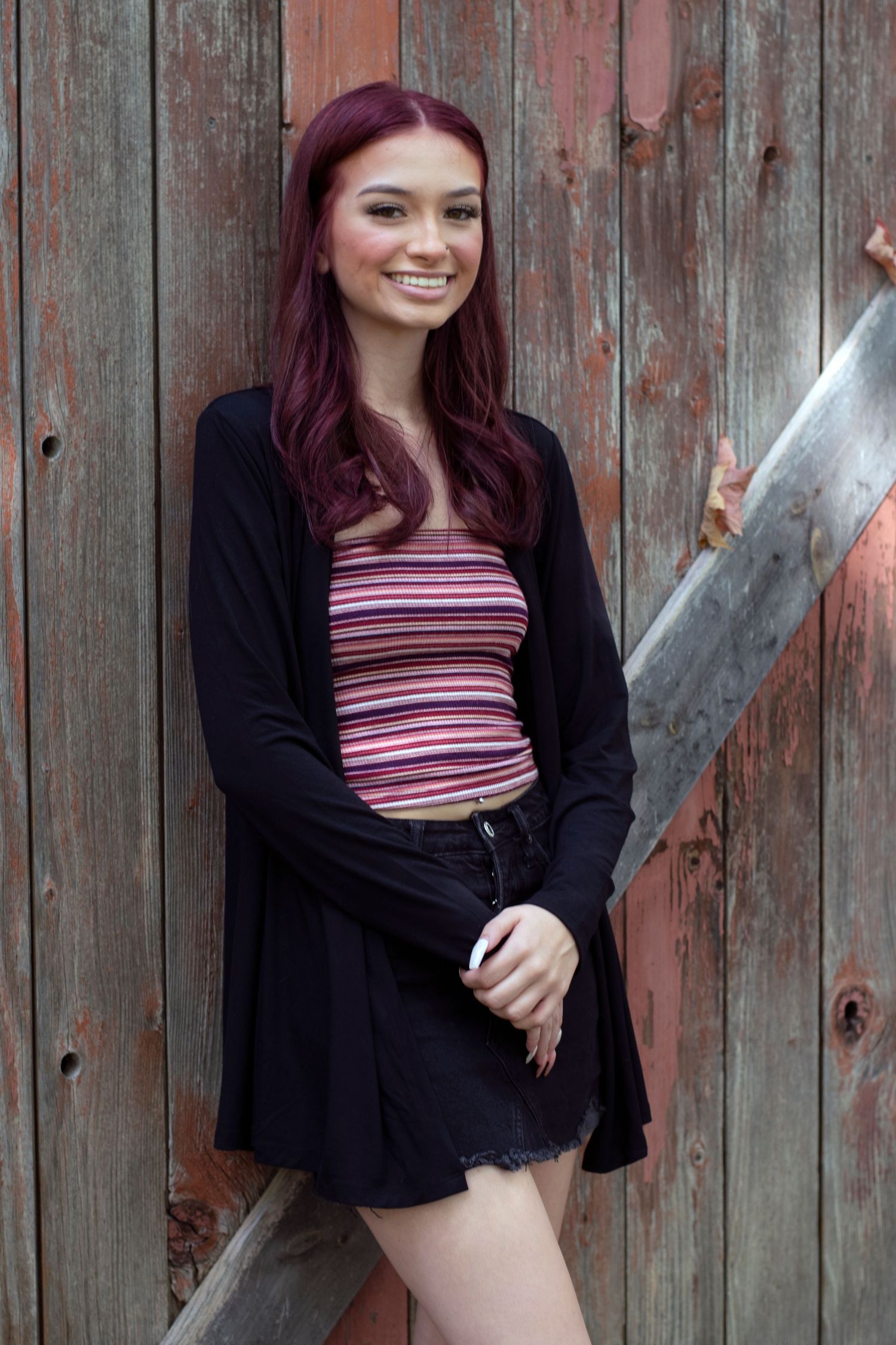 Senior portrait session in a rural location in Muskego, WI with Simply Junique.