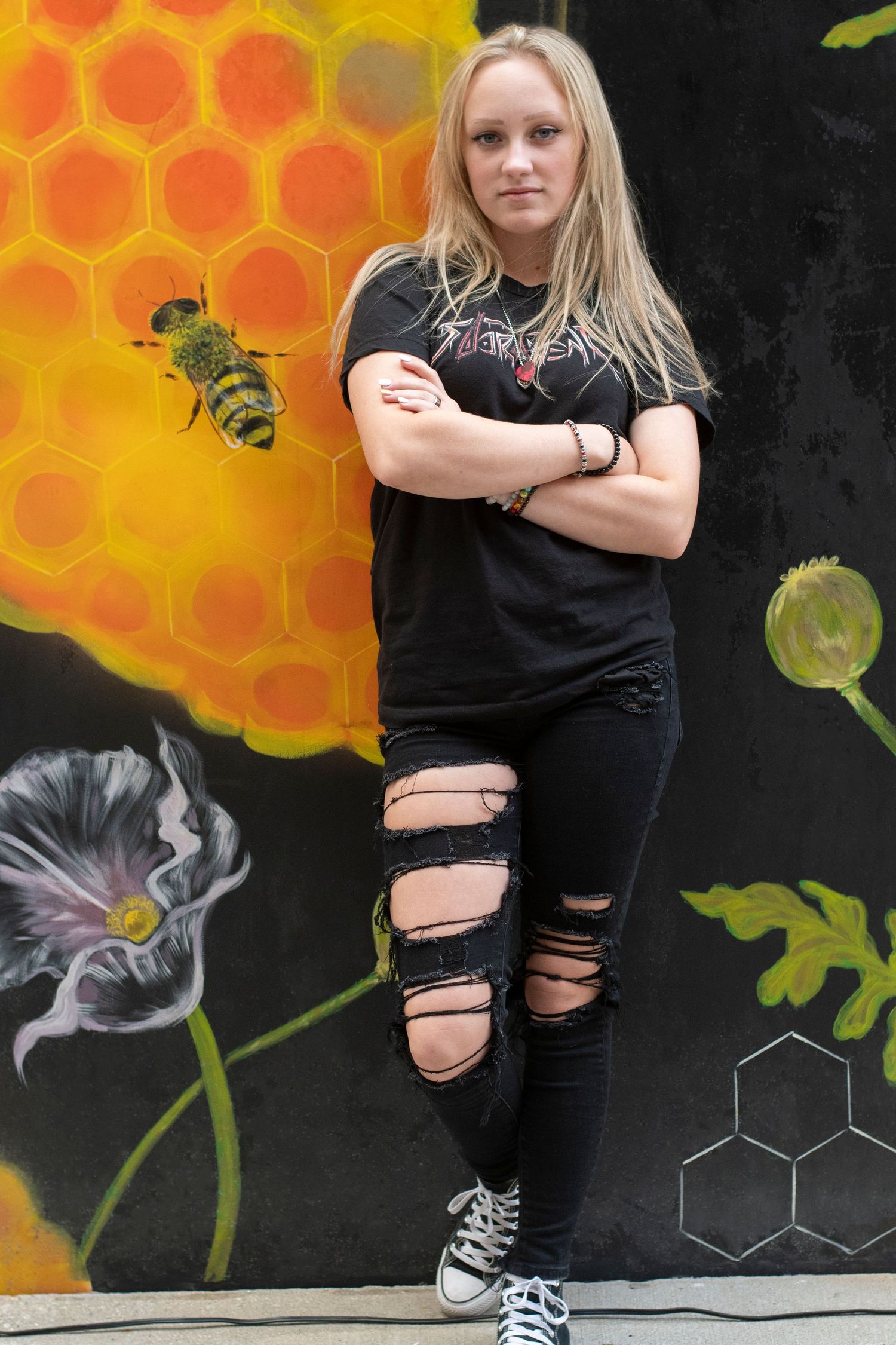 Black Cat Alley Senior Portrait Vibes Milwaukee East Side Simply Junique Senior Portrait Experience