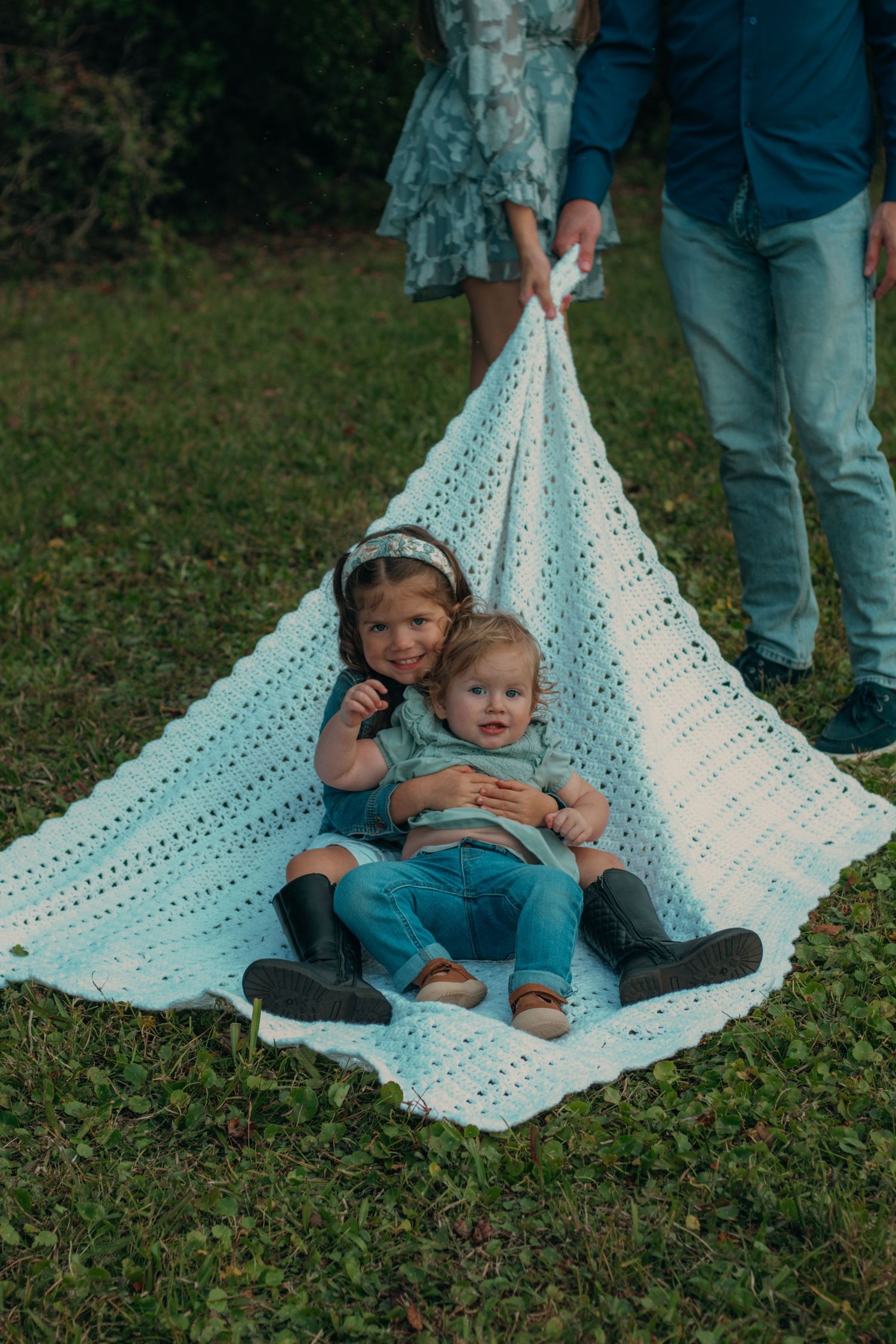 Family Session In a field setting