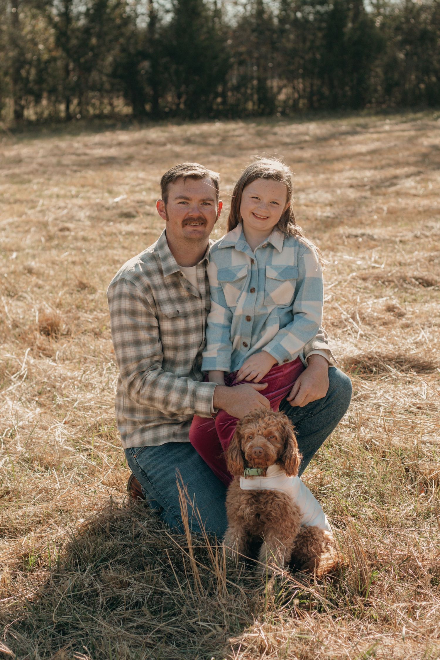 Family Session in a field setting.