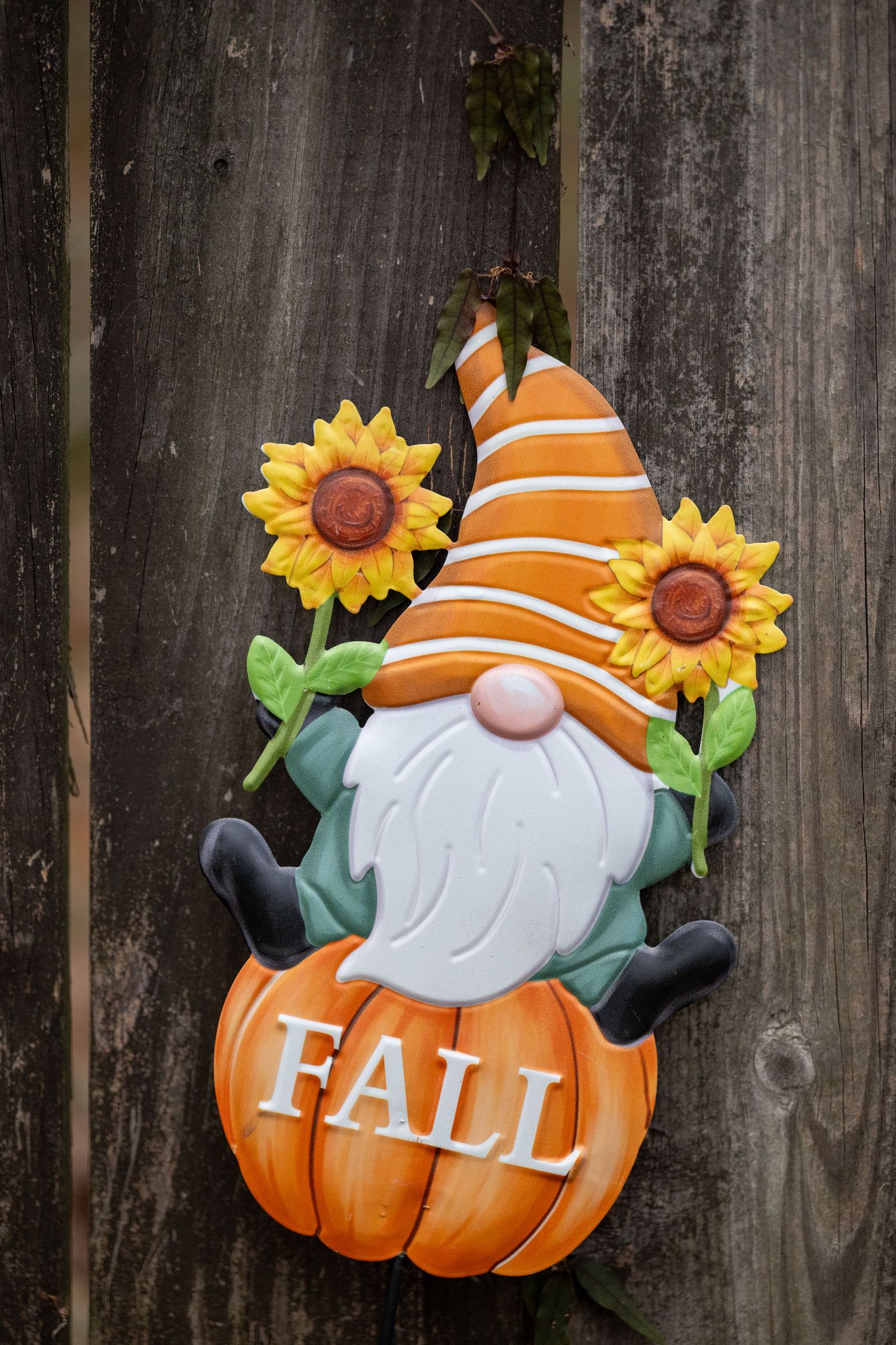Fall gnome decoration.