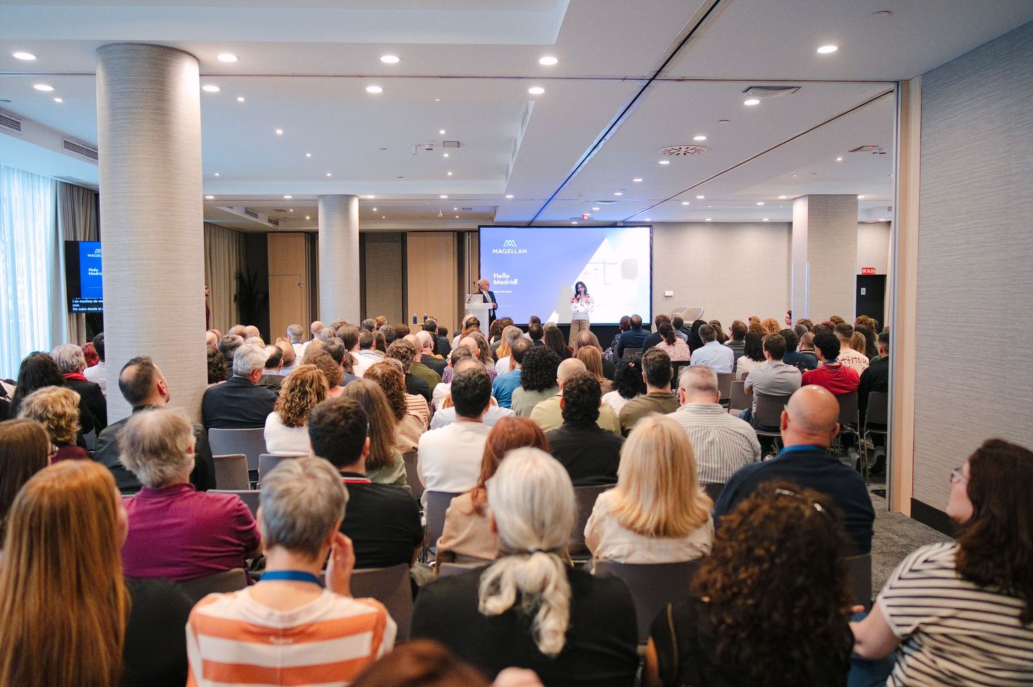 fotografía de evento corporativo en un congreso