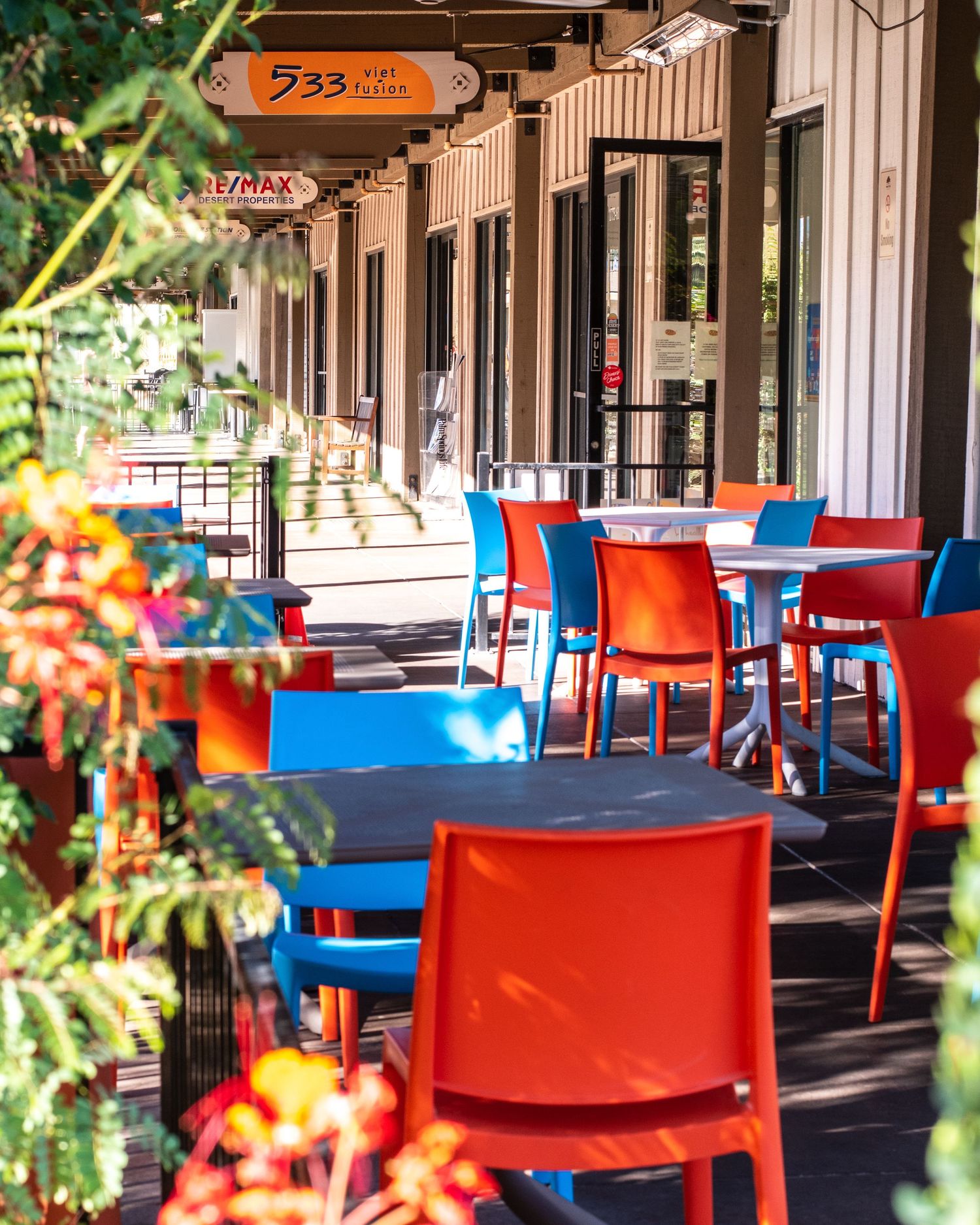 Outdoor dining at 533 Viet Fusion in Palm Springs.