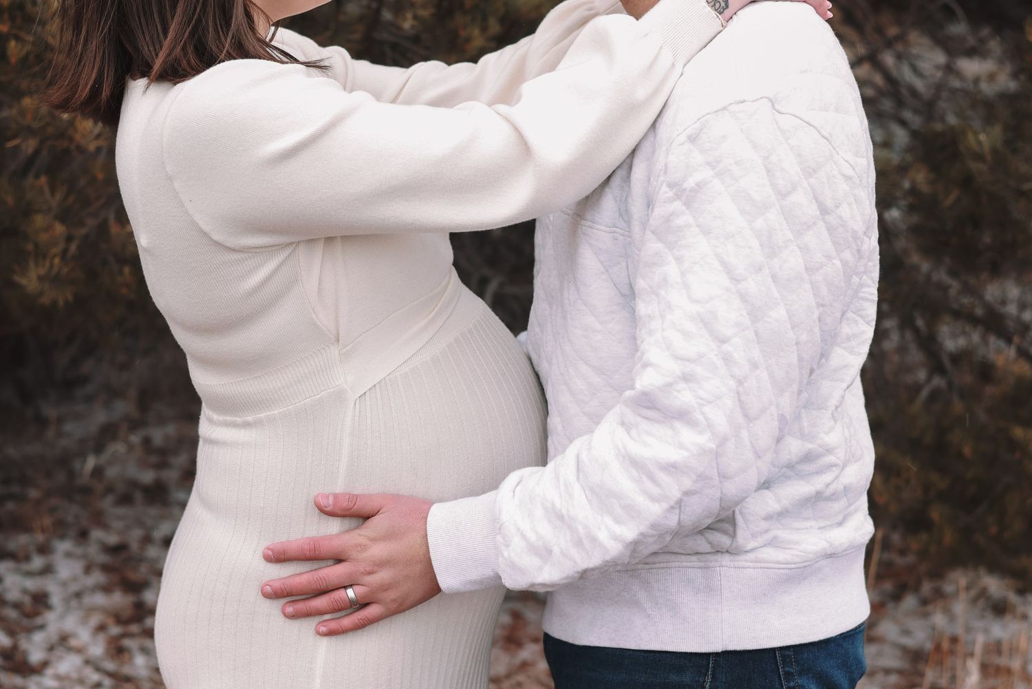 maternity mom and dad