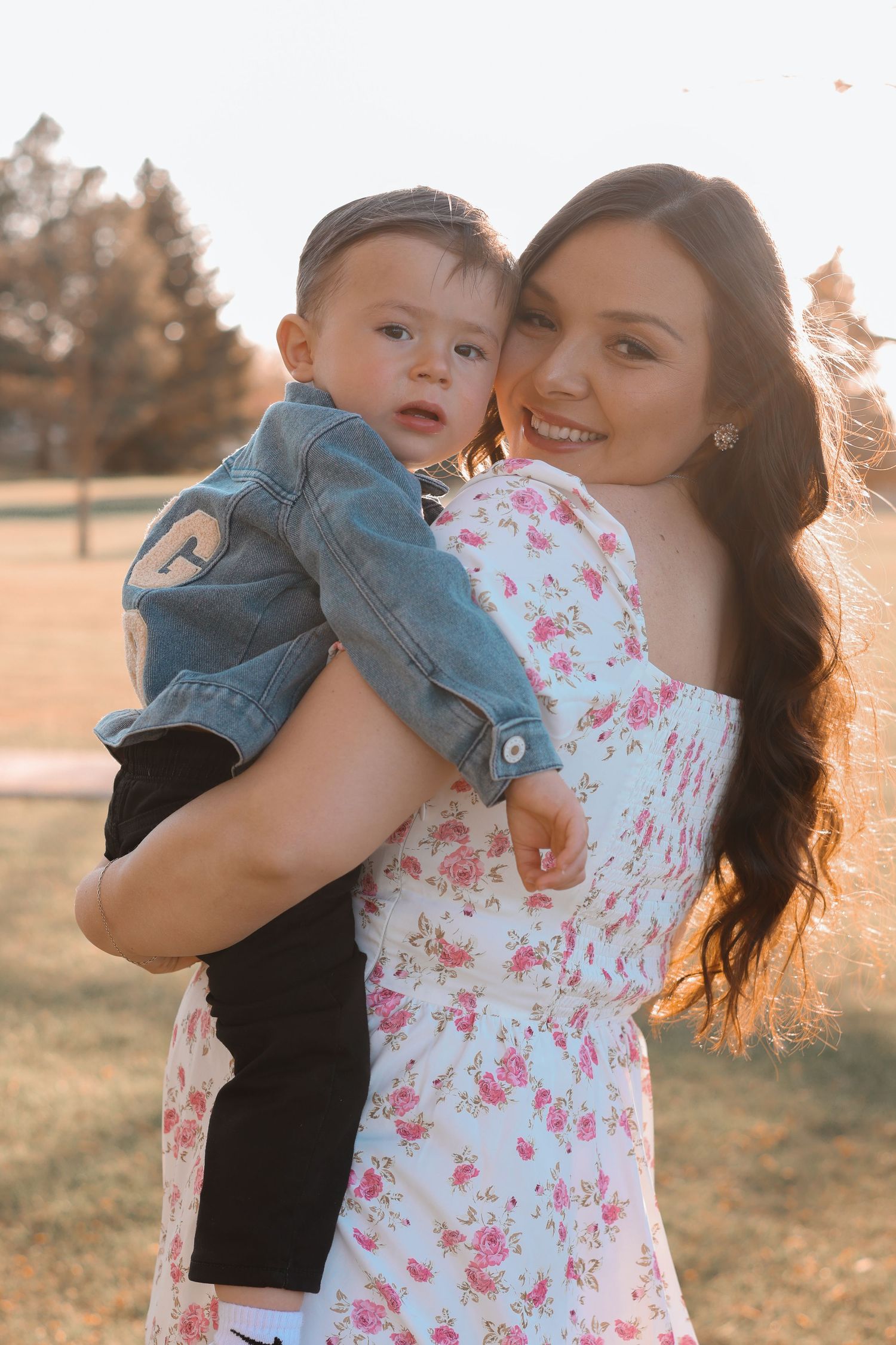 maternity mom and kid