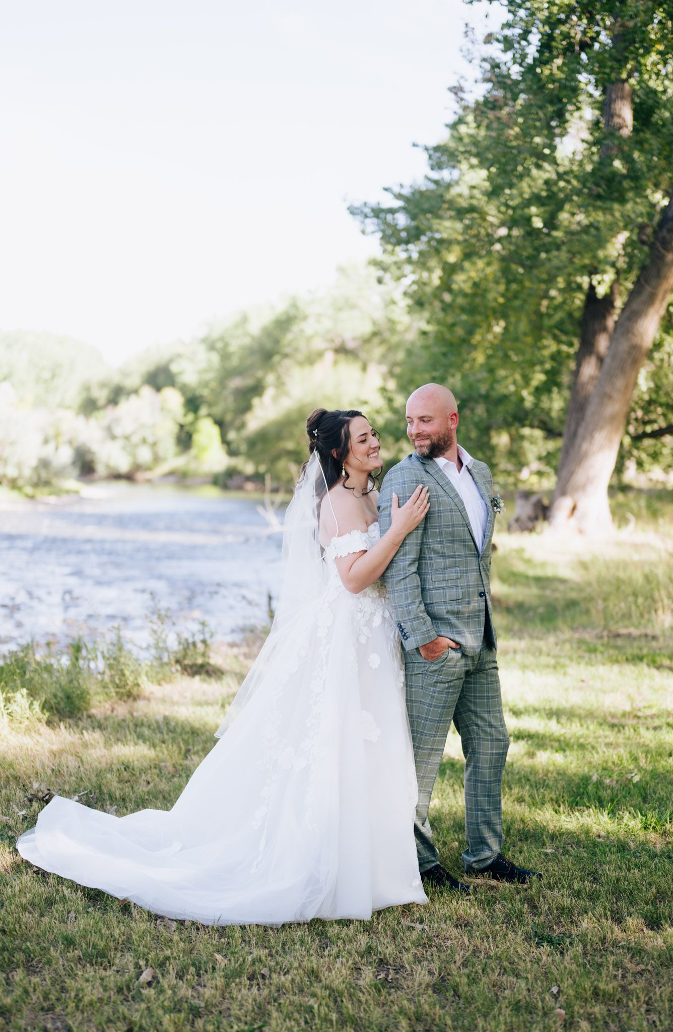Timeless photography during a summer wedding in canon city Colorado