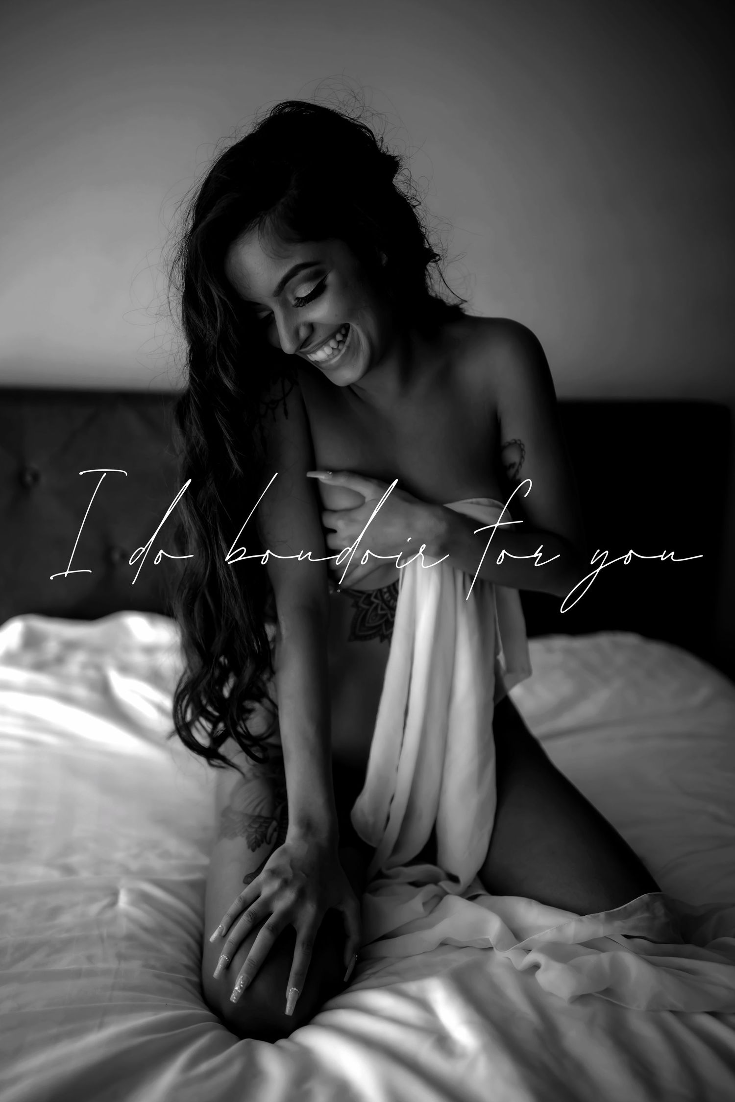 Top rated boudoir photographer Tempe Scottsdale Mesa Gilbert Phoenix Glendale Peoria Queen Creek San Tan Paradise Valley sexy luxury AZ