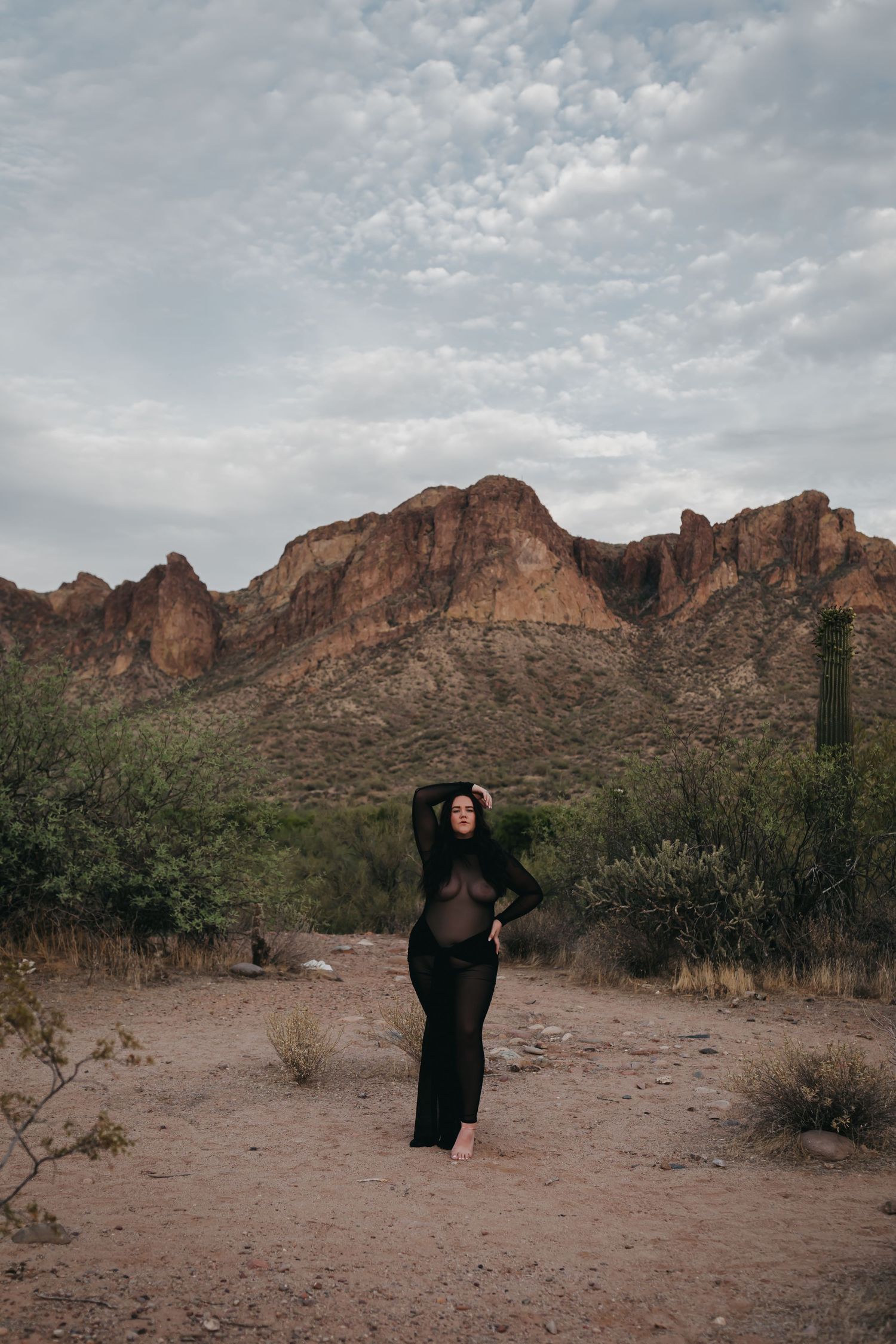 Top rated boudoir photographer Tempe Scottsdale Mesa Gilbert Phoenix Glendale Peoria Queen Creek San Tan Paradise Valley sexy luxury AZ
