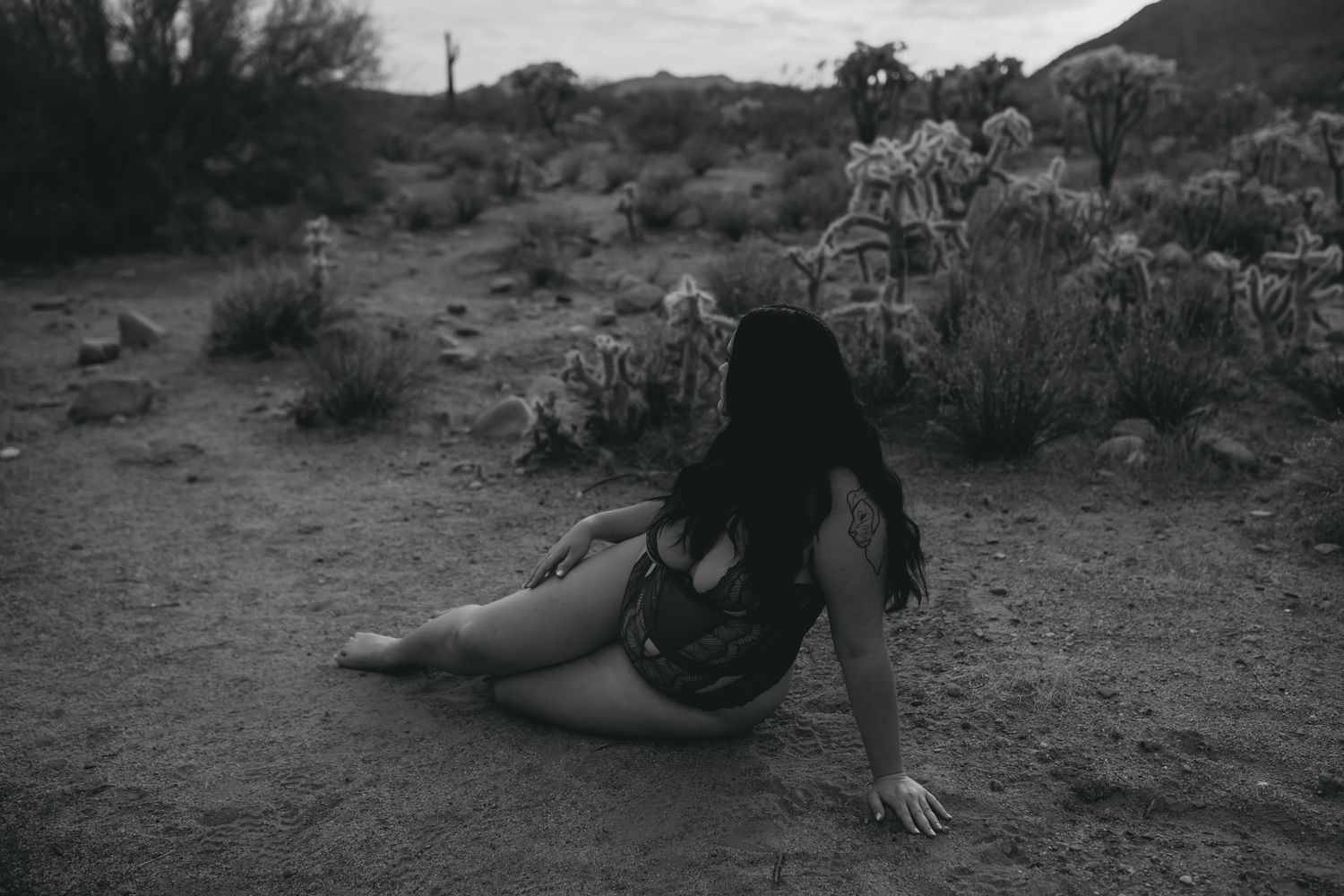 Arizona Phoenix Glendale Mesa Gilbert Peoria Chandler Maricopa top rated boudoir photographer luxury photography body inclusive positive AZ