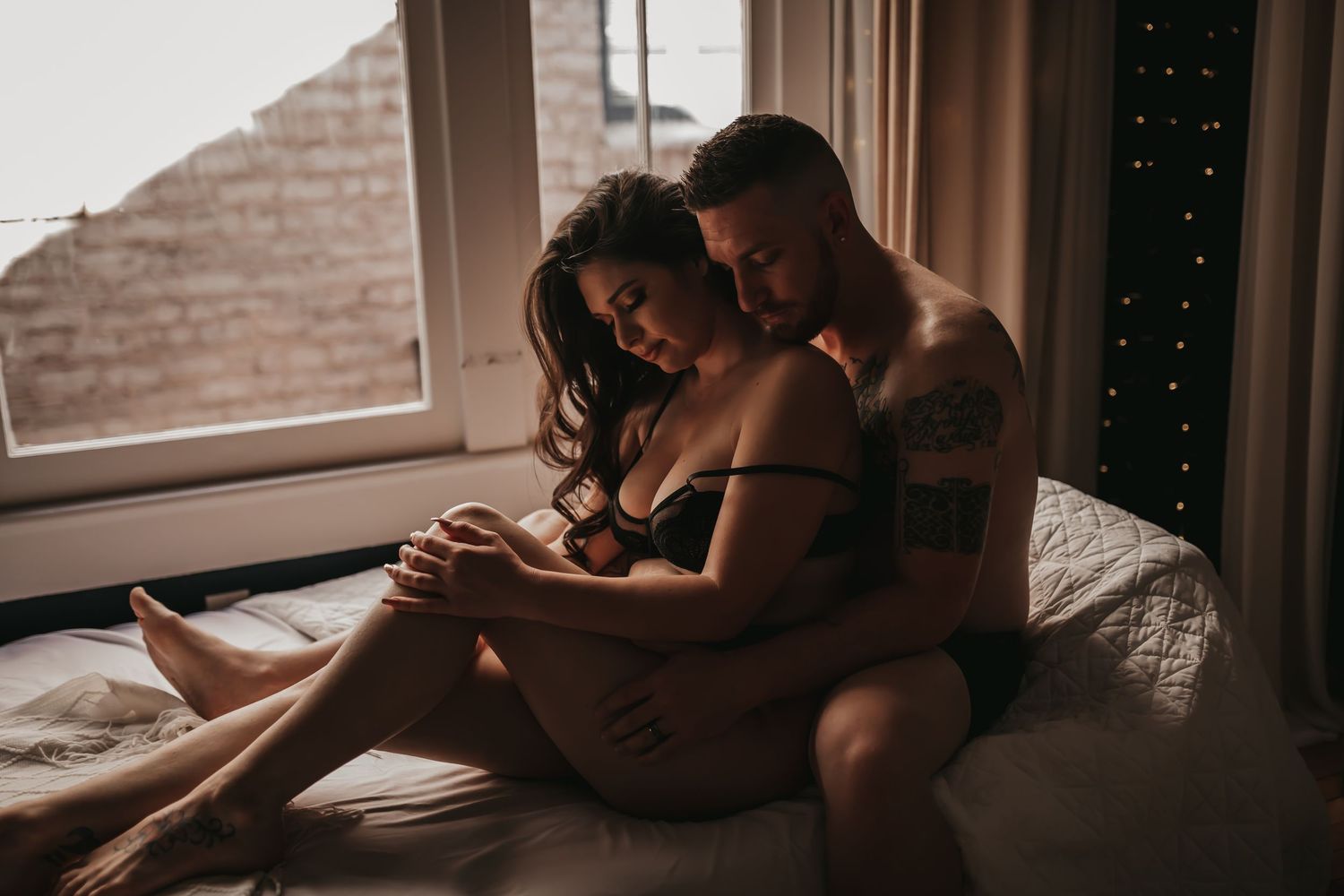 Couples boudoir photography Mesa AZ Intimate Romantic photoshoot for couples raw real unfiltered Couples connection session Body-positive AZ