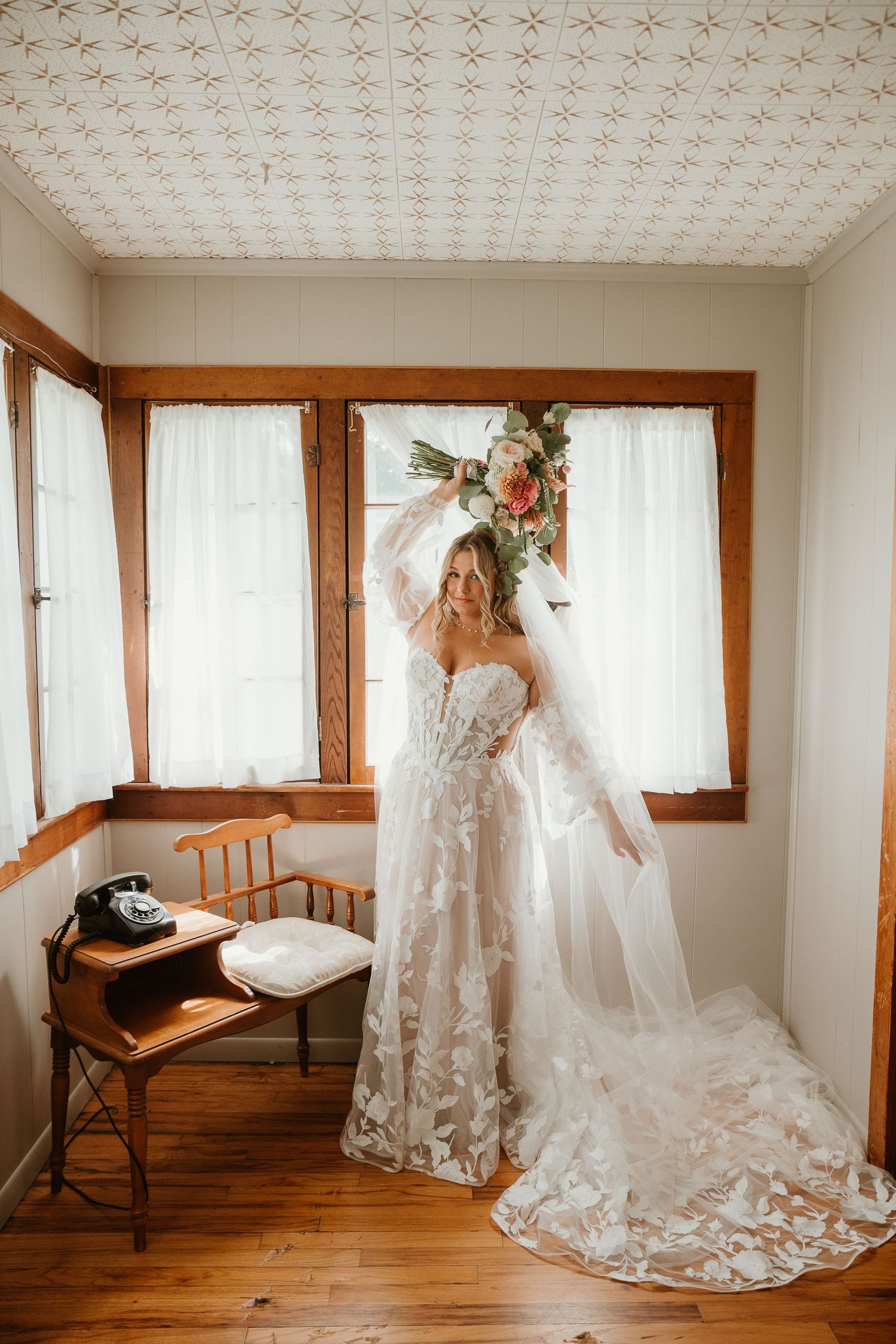 Michigan wedding photographer, Mid-Michigan wedding, Candid, Documentary, lifestyle, family, travel, photography, couples, venue, emotional