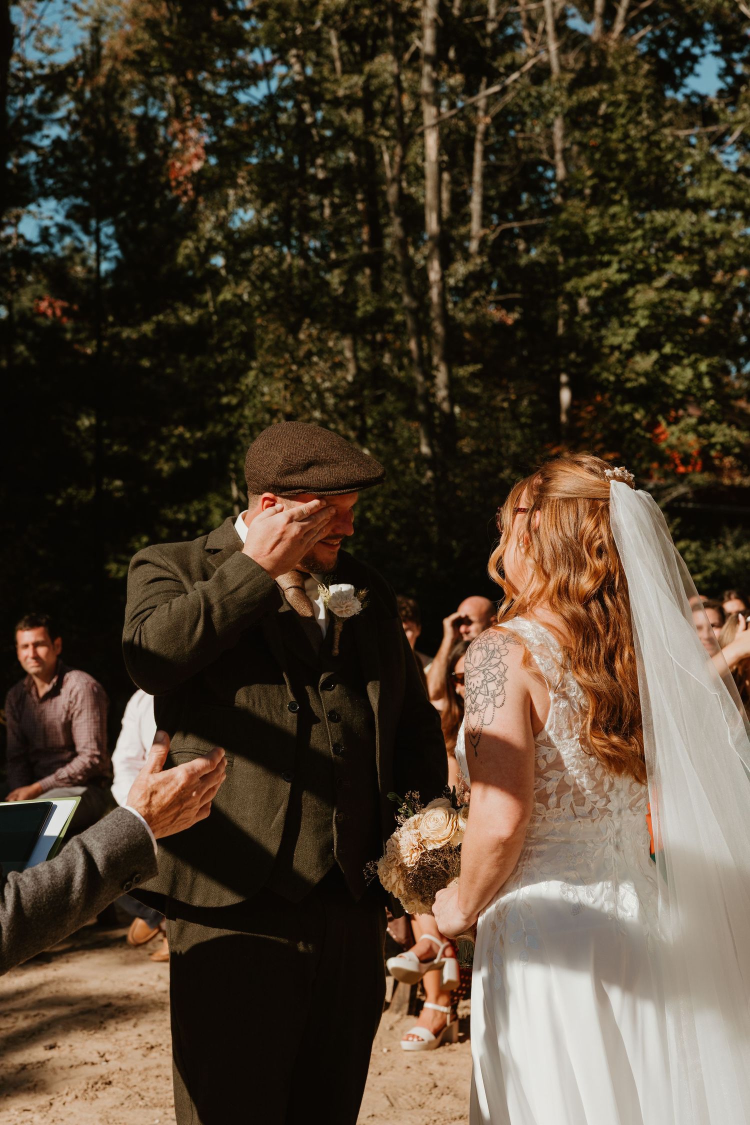 Michigan wedding photographer, Mid-Michigan wedding photographer, Candid wedding photographer Michigan, Documentary wedding photograph