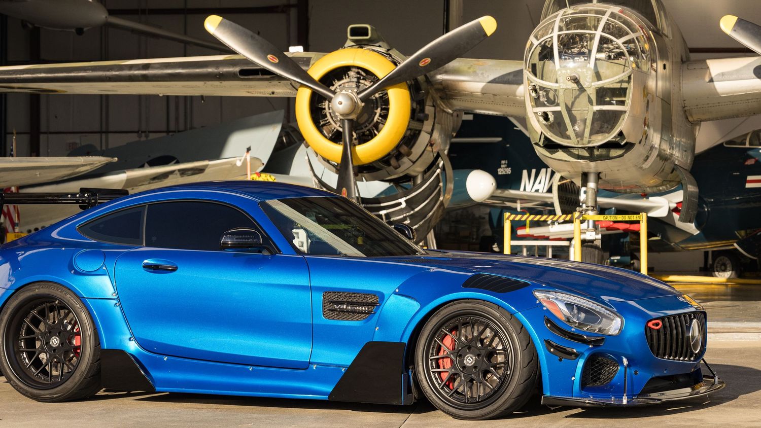 Collage of vintage aircraft propellers, classic cars, and a bright blue modern sports car displayed in various settings.