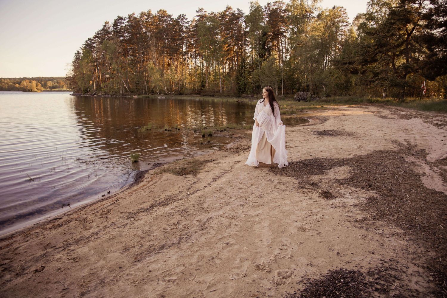 Gravidfotografering i Mullsjö - Jönköping, Avslappant, ärligt, mycket känslor. Fokuserar på dig som vill ha minnesvärda bilder.