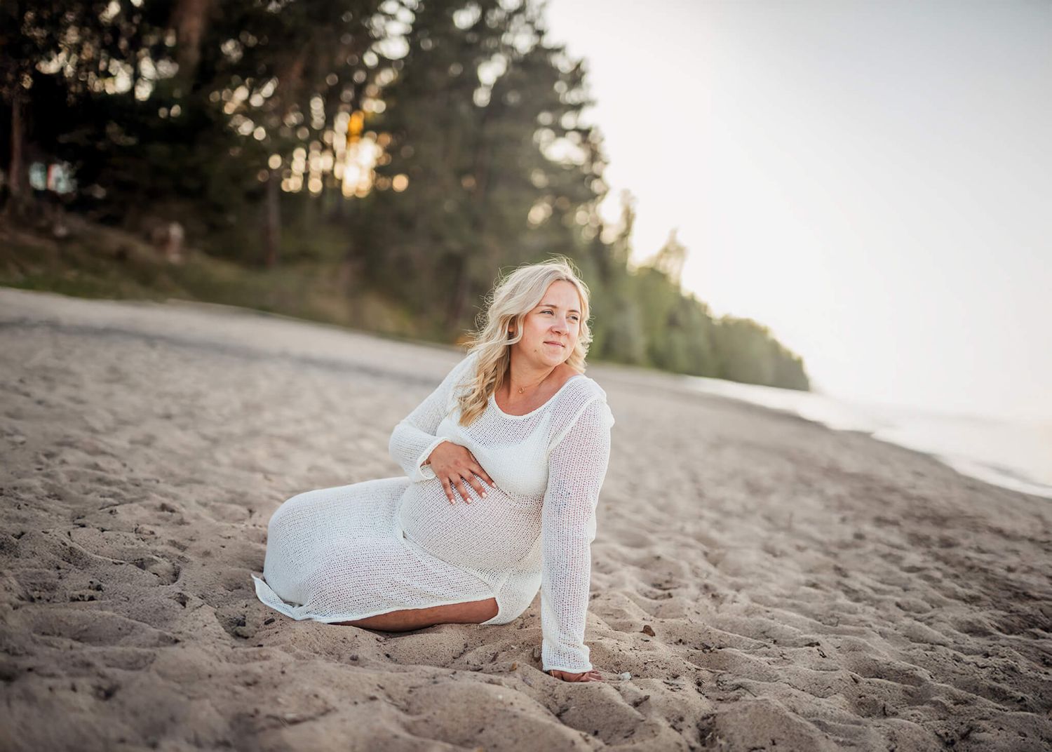 Gravidfotograf mullsjö och jönköping. dokumentärt mullsjö med fokus på känslor och närhet. Storytellingfotograf i Mullsjö & jönköping