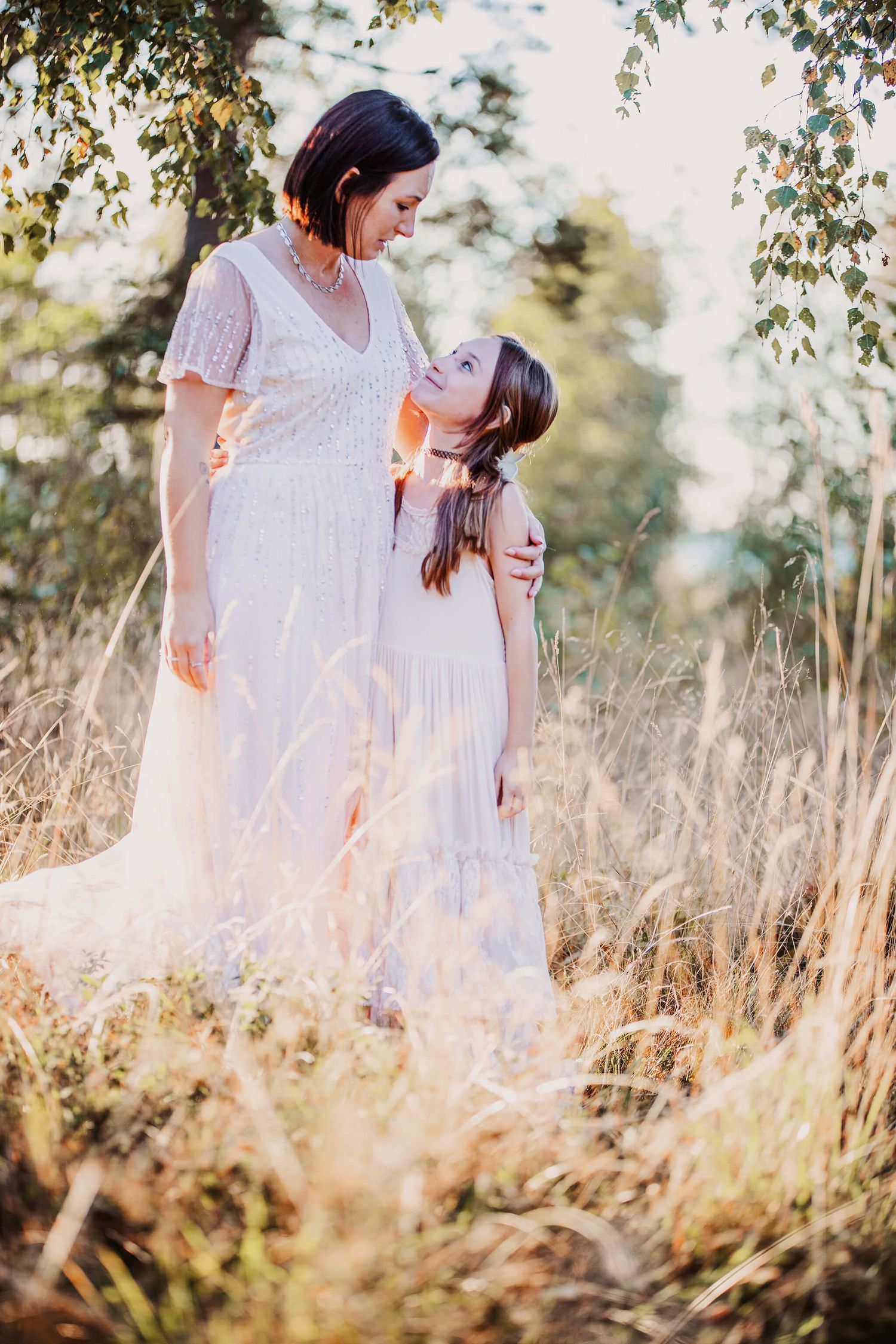 Gravidfotograf mullsjö och jönköping. dokumentärt mullsjö med fokus på känslor och närhet. Storytellingfotograf i Mullsjö & jönköping