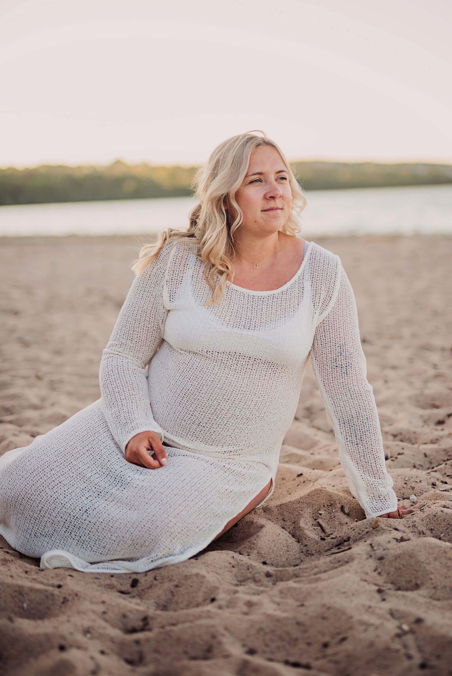 Gravidfotografering i Mullsjö - Jönköping, Avslappant, ärligt, mycket känslor. Fokuserar på dig som vill ha minnesvärda bilder.