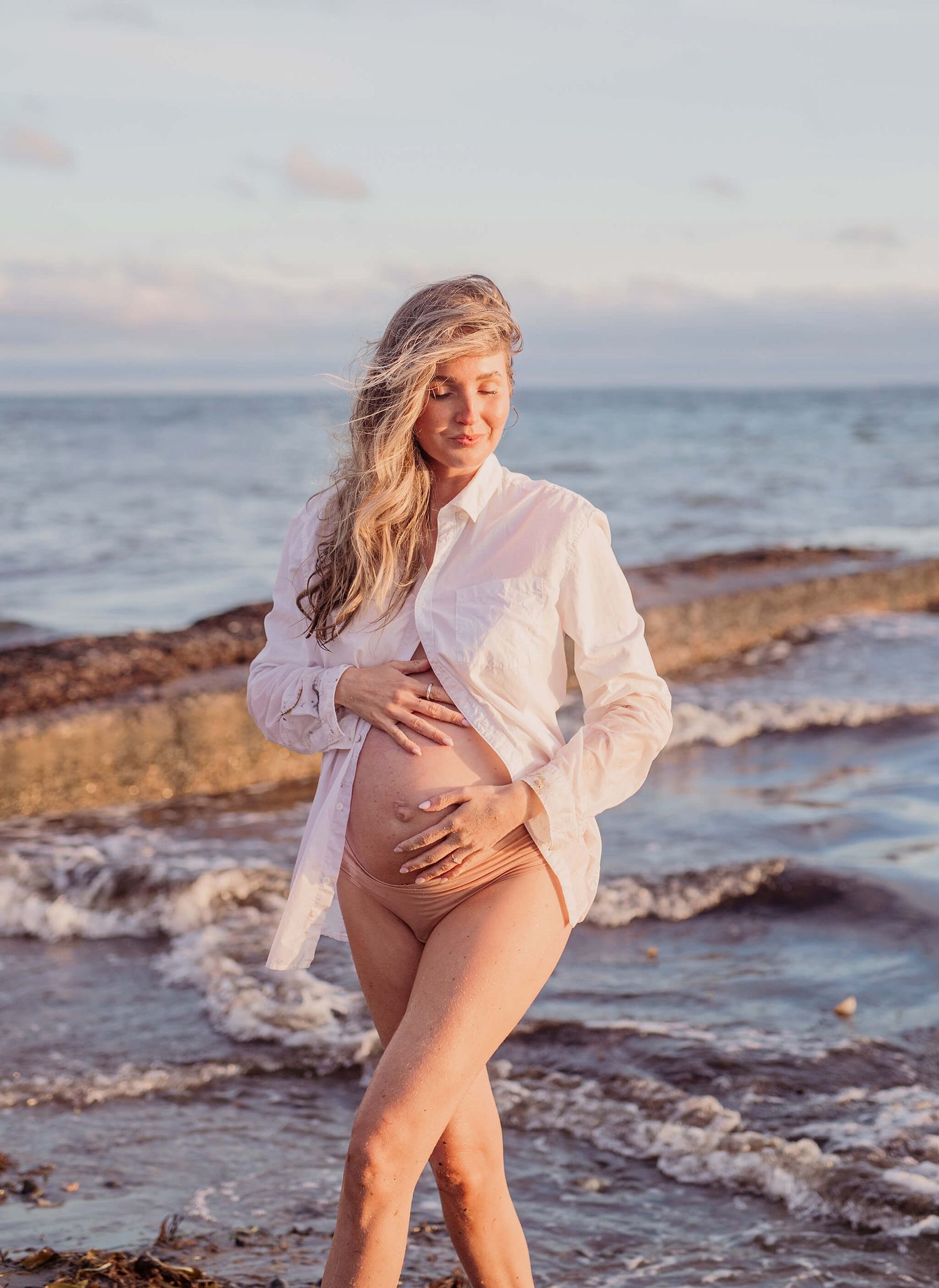 Gravidfotografering i Mullsjö - Jönköping, Avslappant, ärligt, mycket känslor. Fokuserar på dig som vill ha minnesvärda bilder.