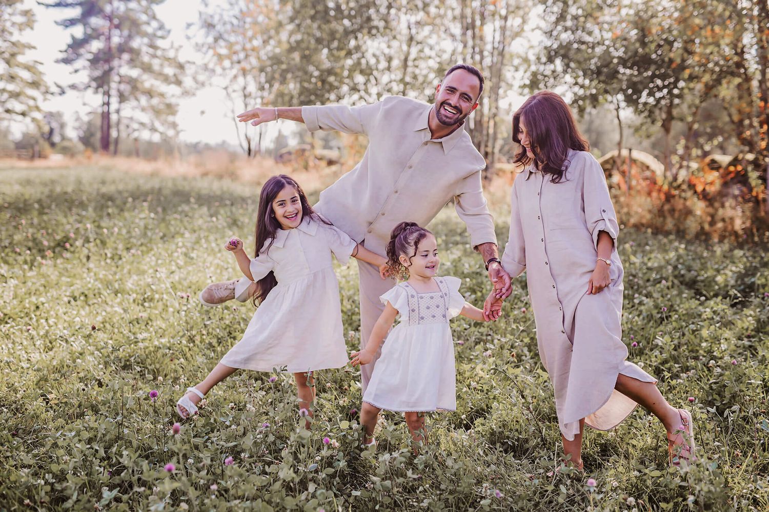 Barnfotograf i mullsjö och jönköping. Familjefotograf i mullsjö med fokus på känslor och närhet. Storytellingfotograf i Mullsjö & jönköping
