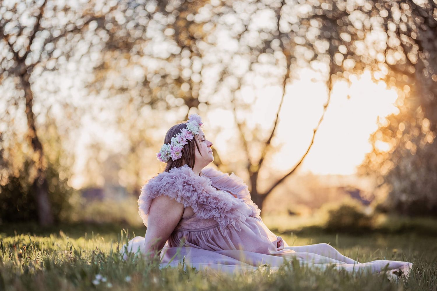 Gravidfotografering i Mullsjö - Jönköping, Avslappant, ärligt, mycket känslor. Fokuserar på dig som vill ha minnesvärda bilder.