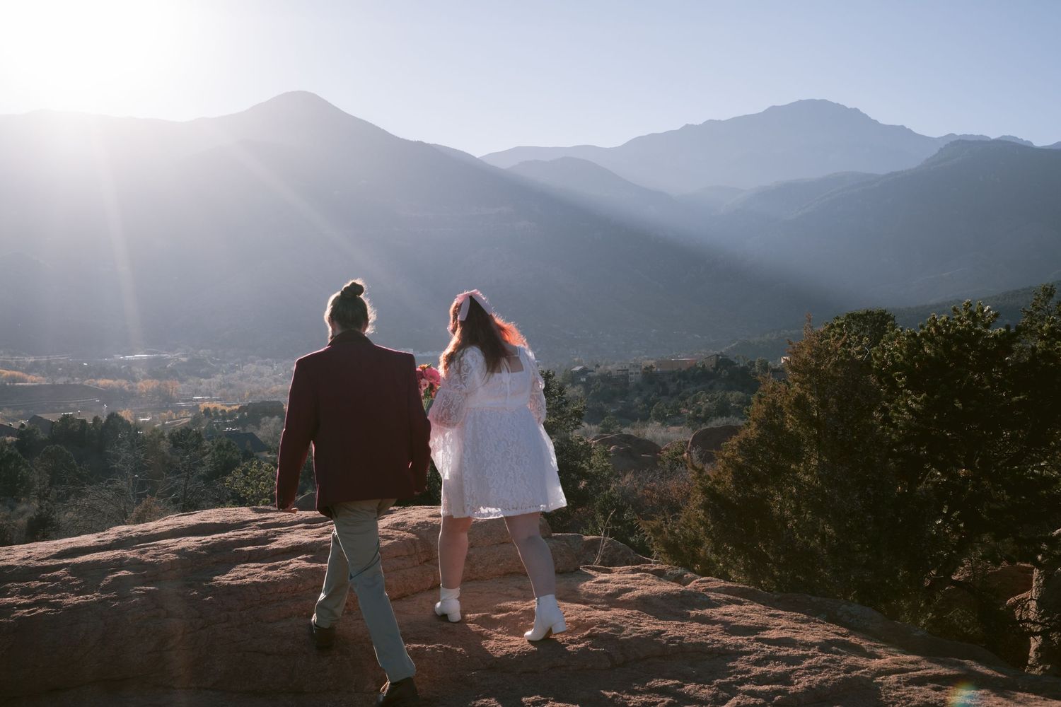 Newlyweds at their elopement at Garden of the Gods Park in Colorado, Springs, Colorado.