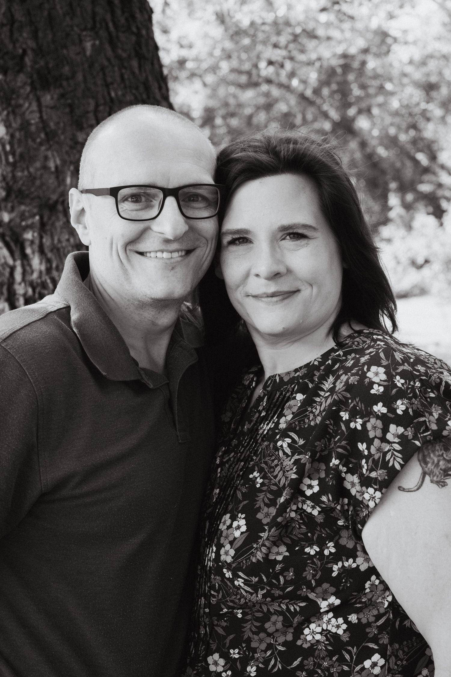 A couple posing at Trinity Park in Fort Worth, TX