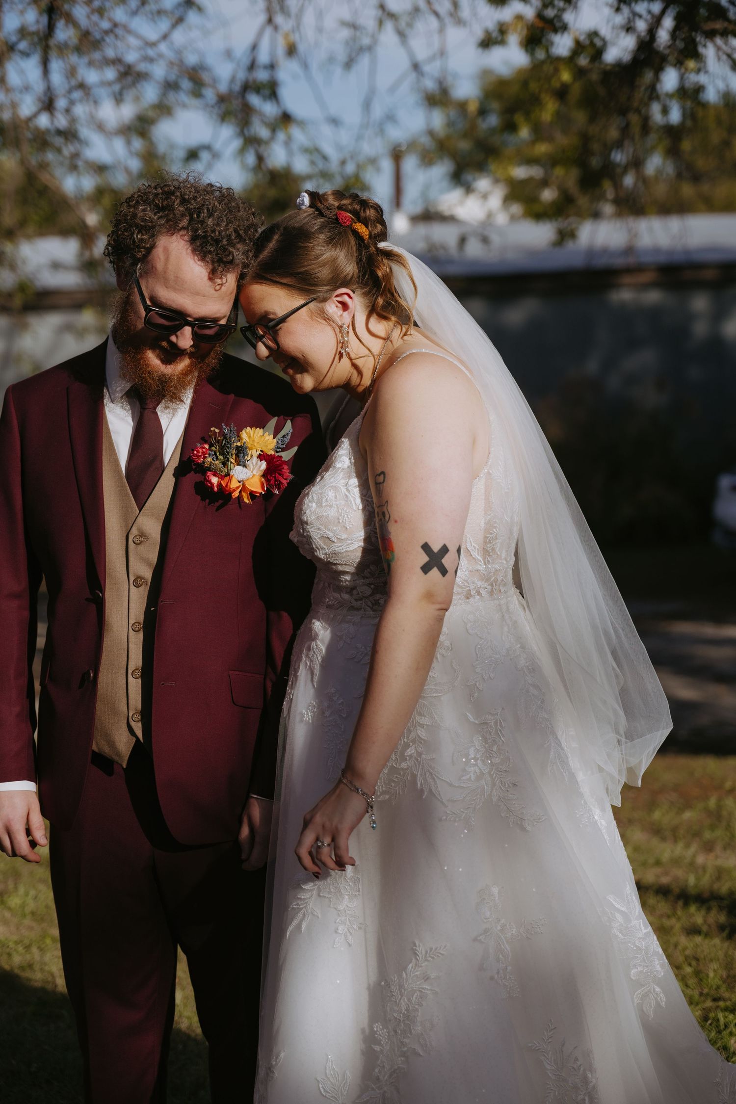 County Pines wedding venue in Lincoln, Nebraska featuring outdoor ceremonies, rustic details, and candid wedding photography.