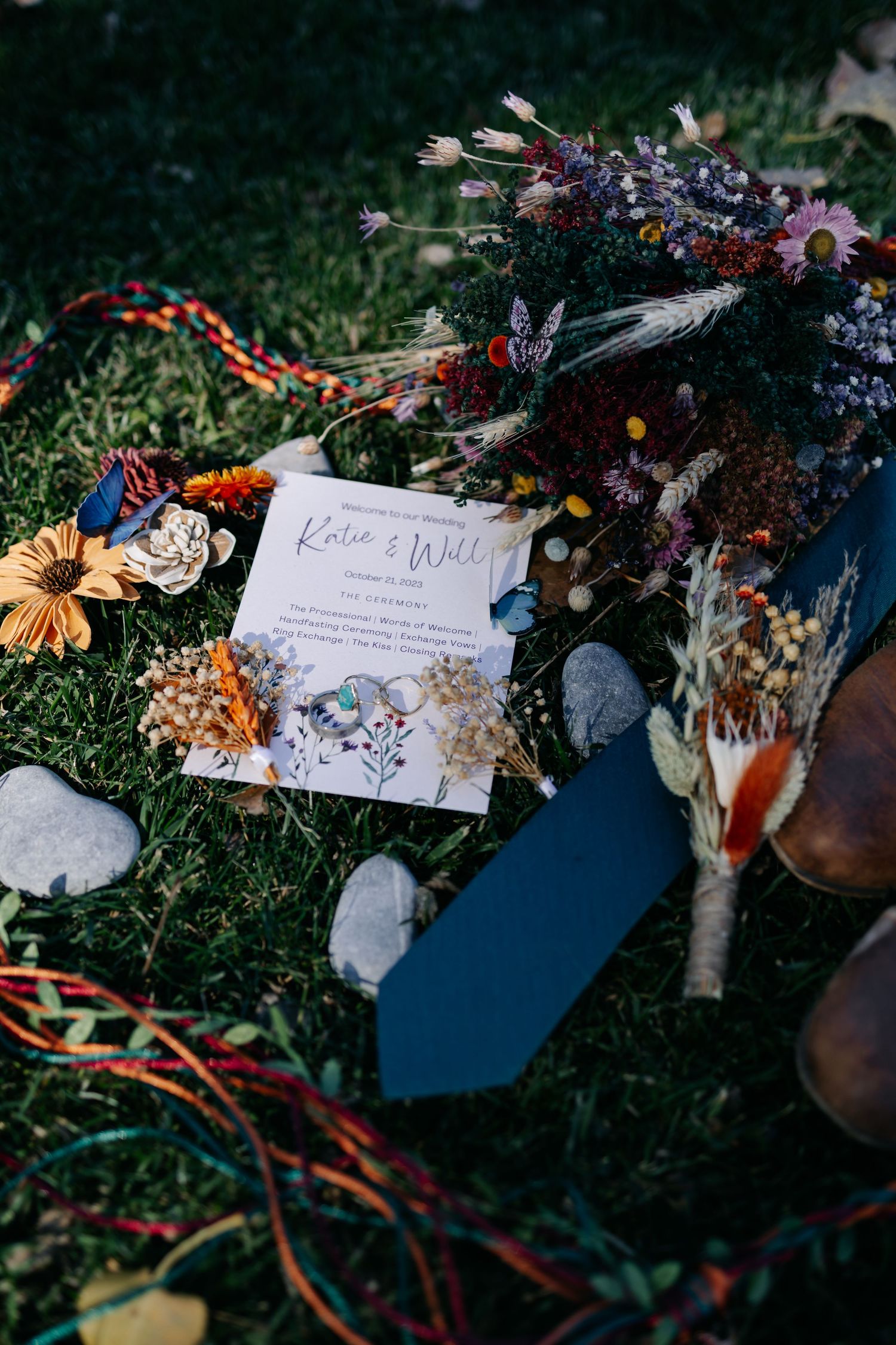 Fall wedding photography at Lilac Hill wedding venue in Louisville NE. Photographer, Nixon Photography, Kinsey Nixon-Bay