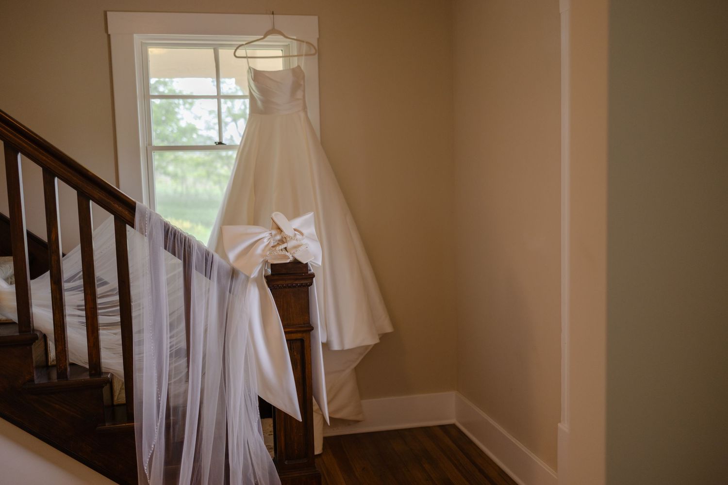 Midwest wedding detail photo of Dress and Shoes timeless style, Omaha Nebraska Wedding Photography