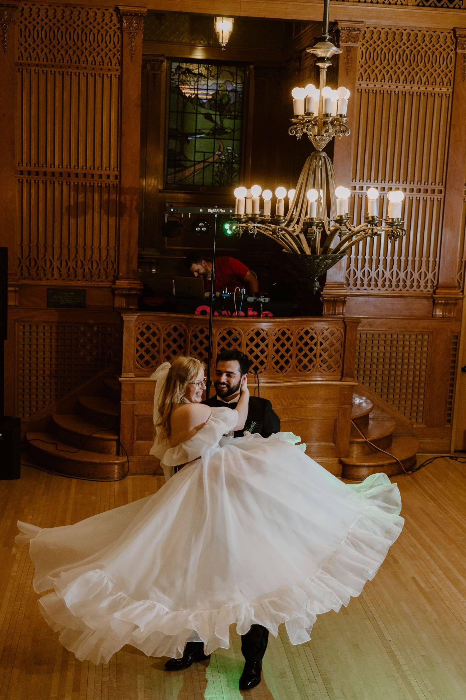 Joslyn Castle & Gardens Omaha Nebraska Wedding venue Wedding Photography by Nixon Photography