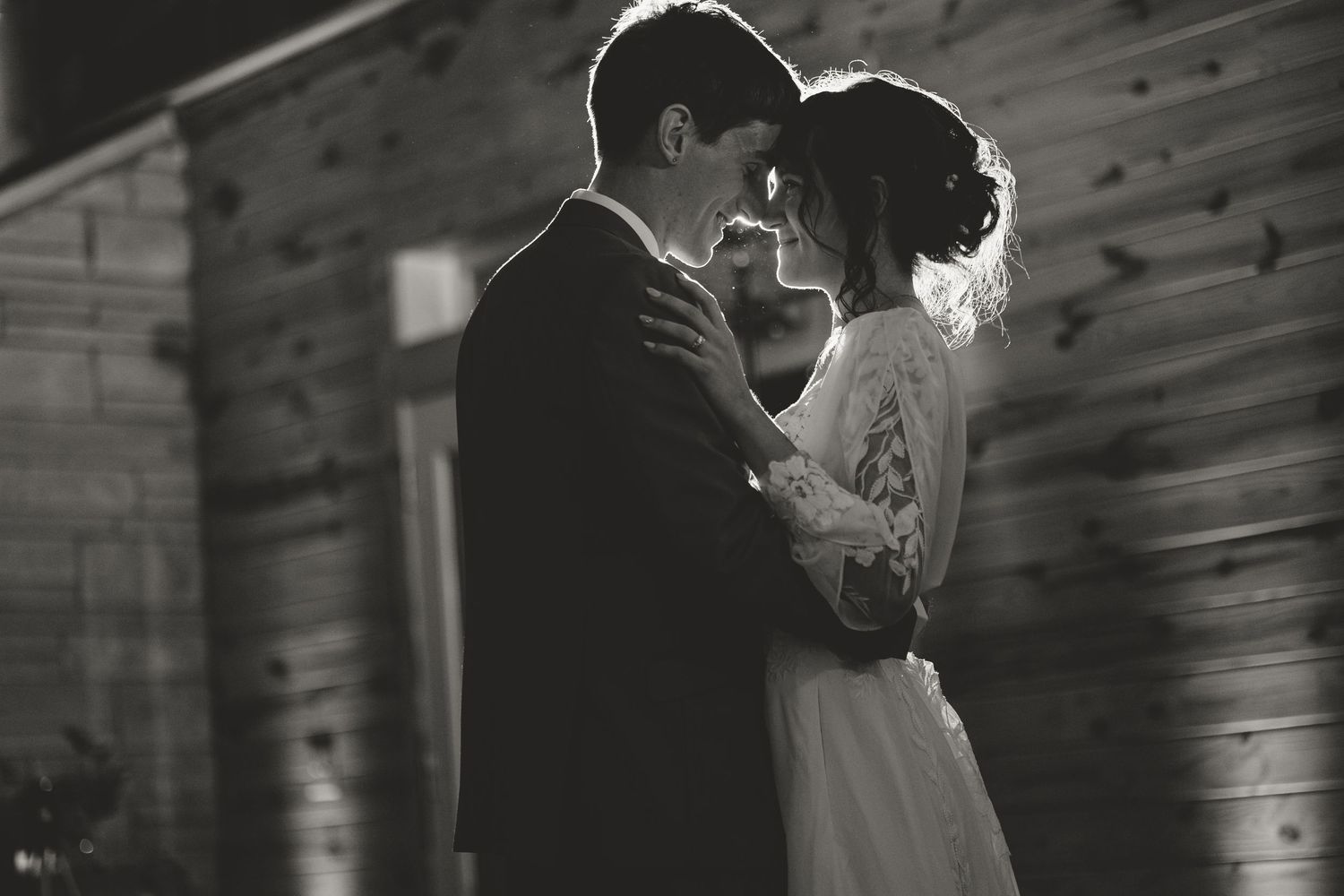 Hanke Hall, Falconwood, Bellevue Nebraska wedding photography reception