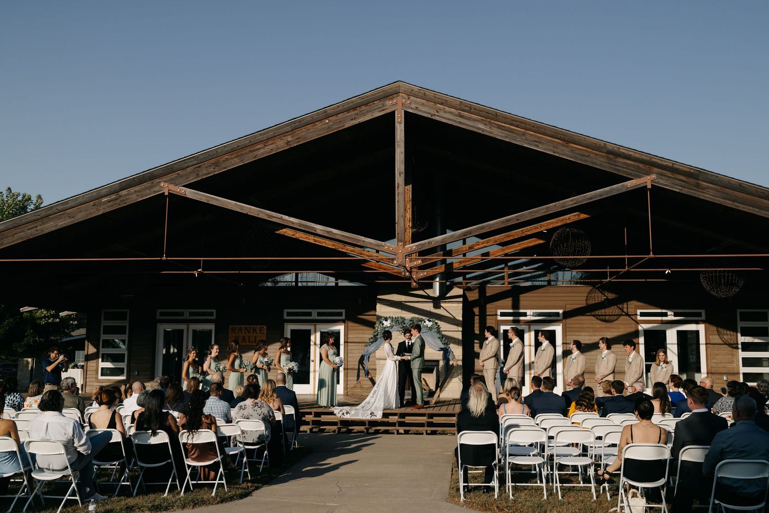 Omaha Nebraska wedding couple at Falconwood Park in Bellevue Nebraska.