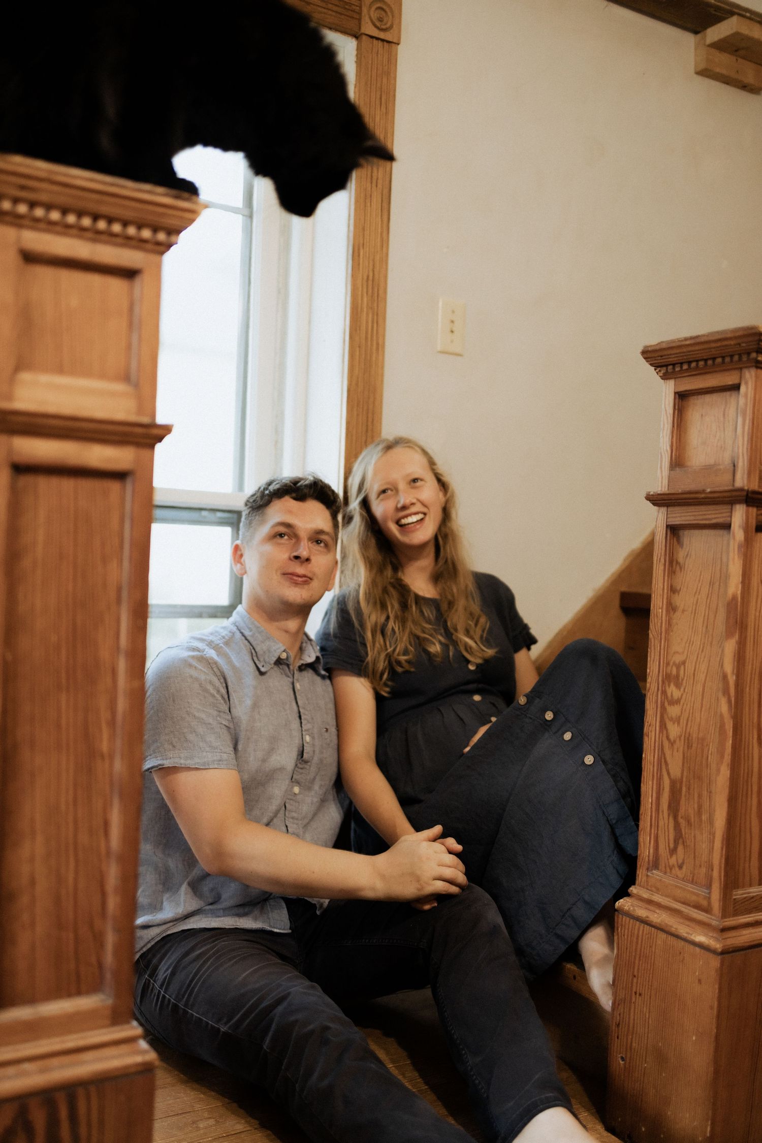 Nebraska lifestyle family photos at home on couch
