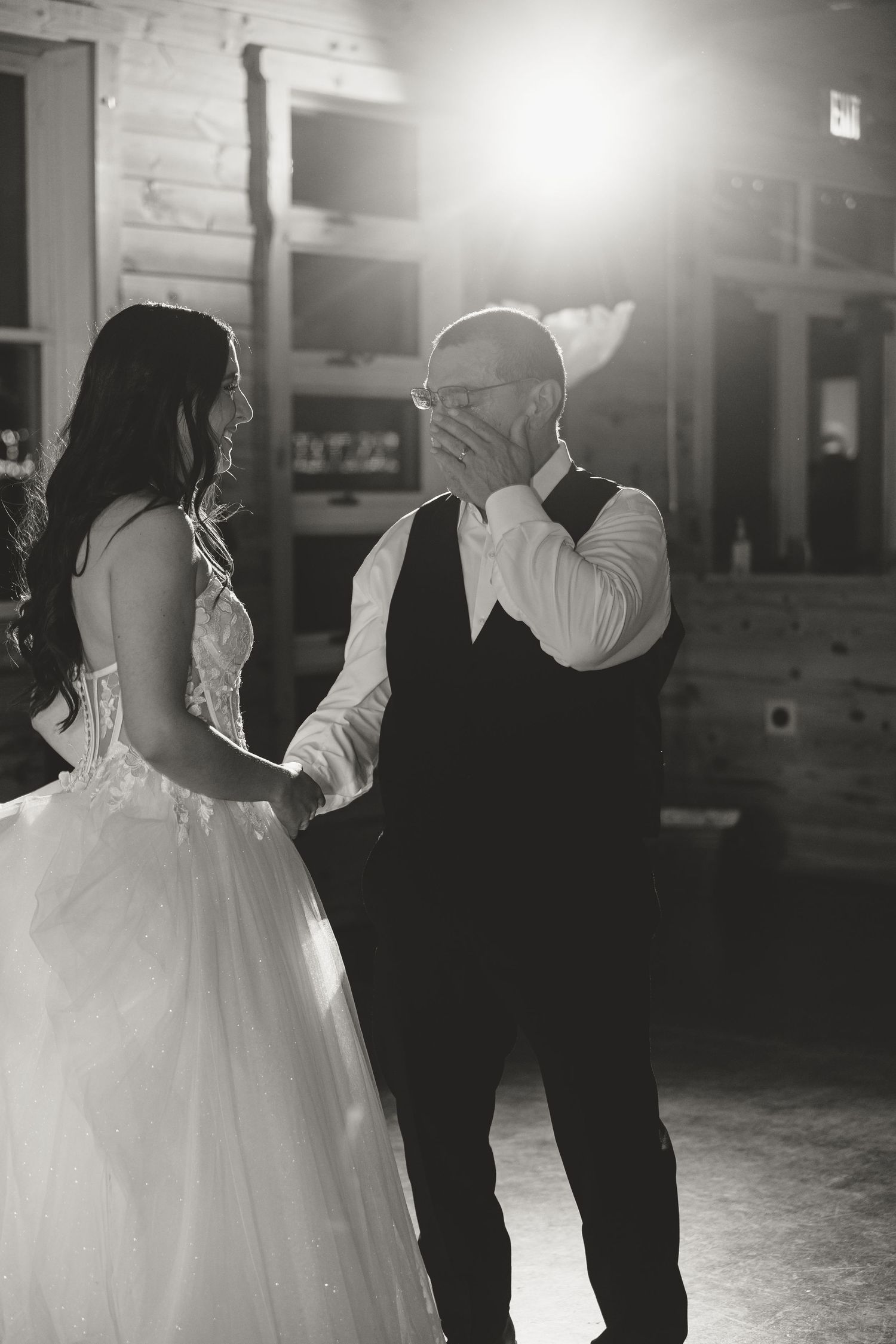 Falconwood Bellevue Wedding venue Wedding Photography by Nixon Photography