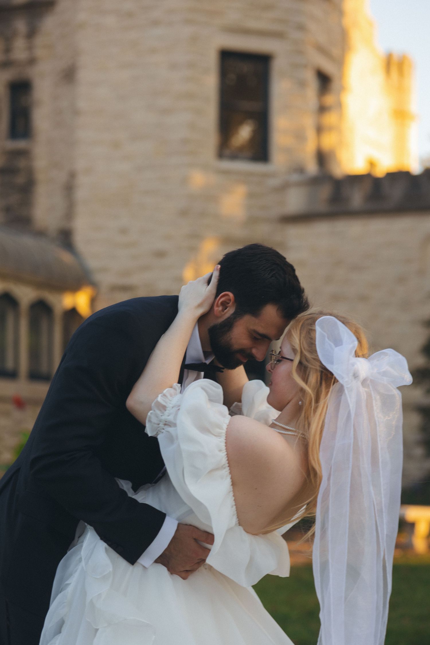 Joslyn Castle & Gardens Omaha Nebraska Wedding venue Wedding Photography by Nixon Photography